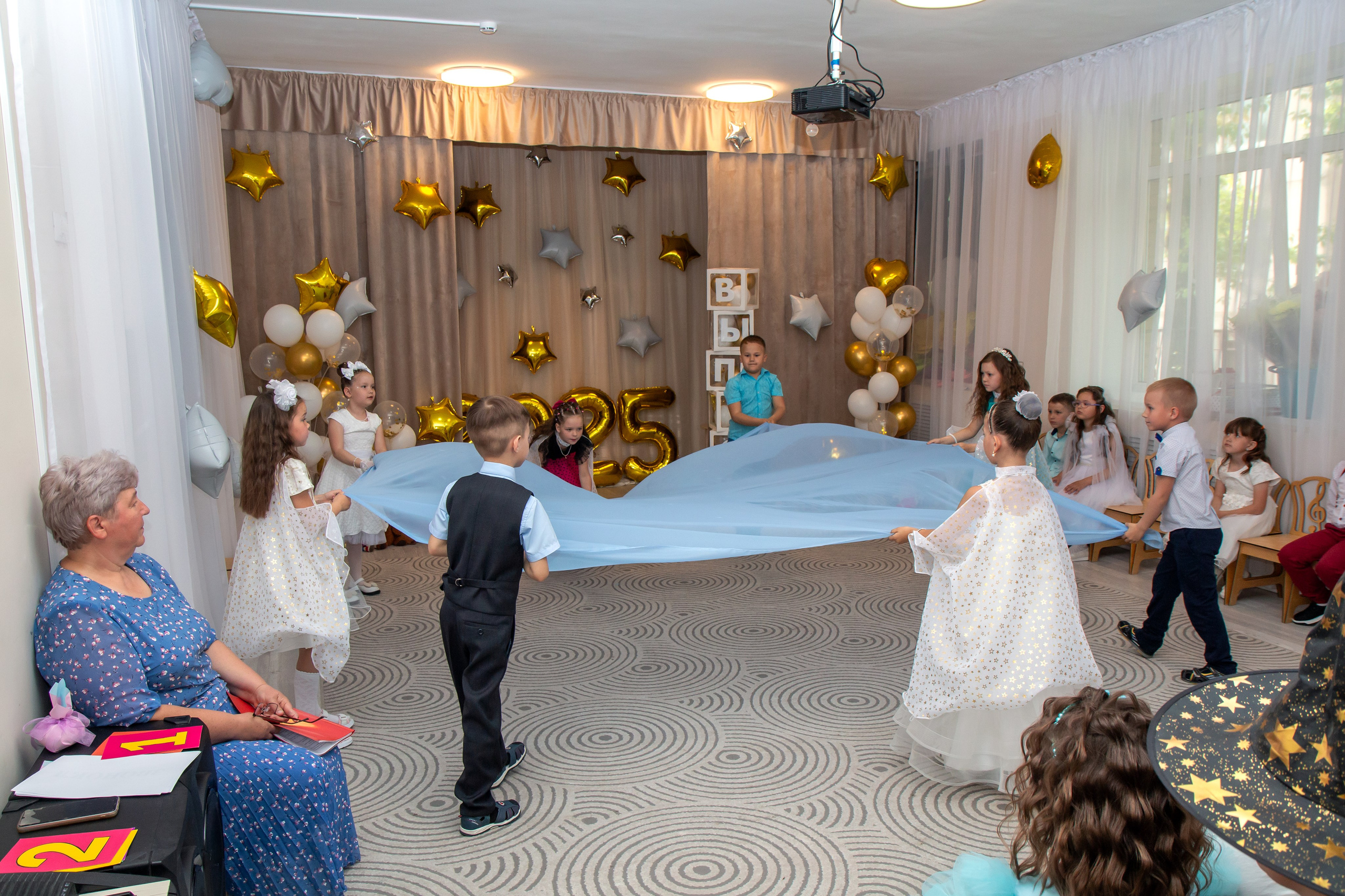 Впускной вечер в ДС «Солнышко» — 2025 г. Фотограф в Шелехове, лучшие выпускные альбомы в Шелехове