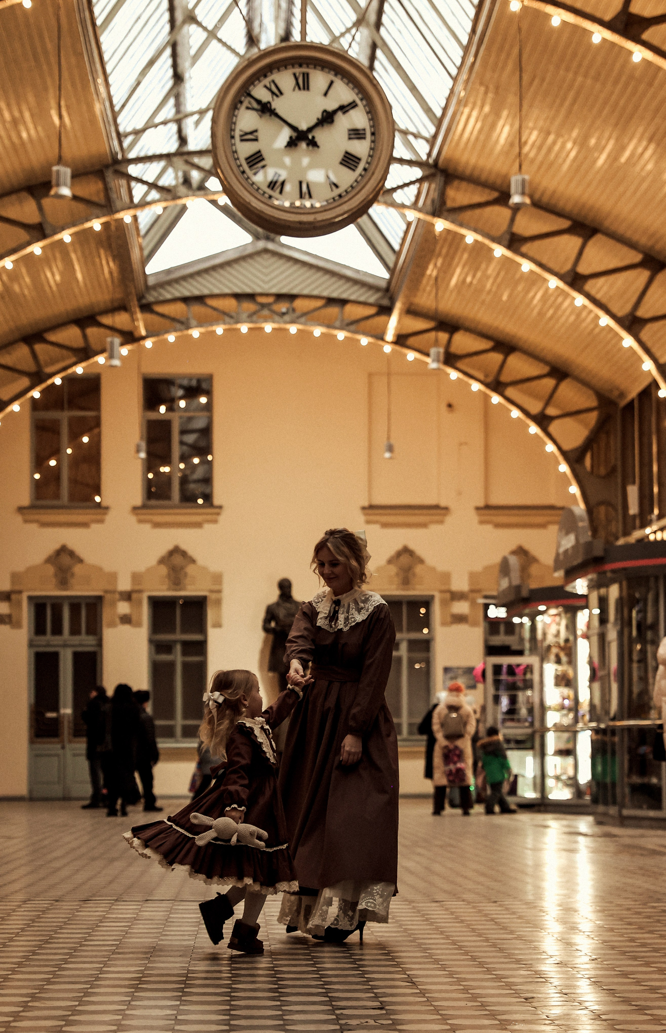 Ретро съемка на Витебском вокзале. Фотограф — Татьяна Кириллова, г. Санкт-Петербург