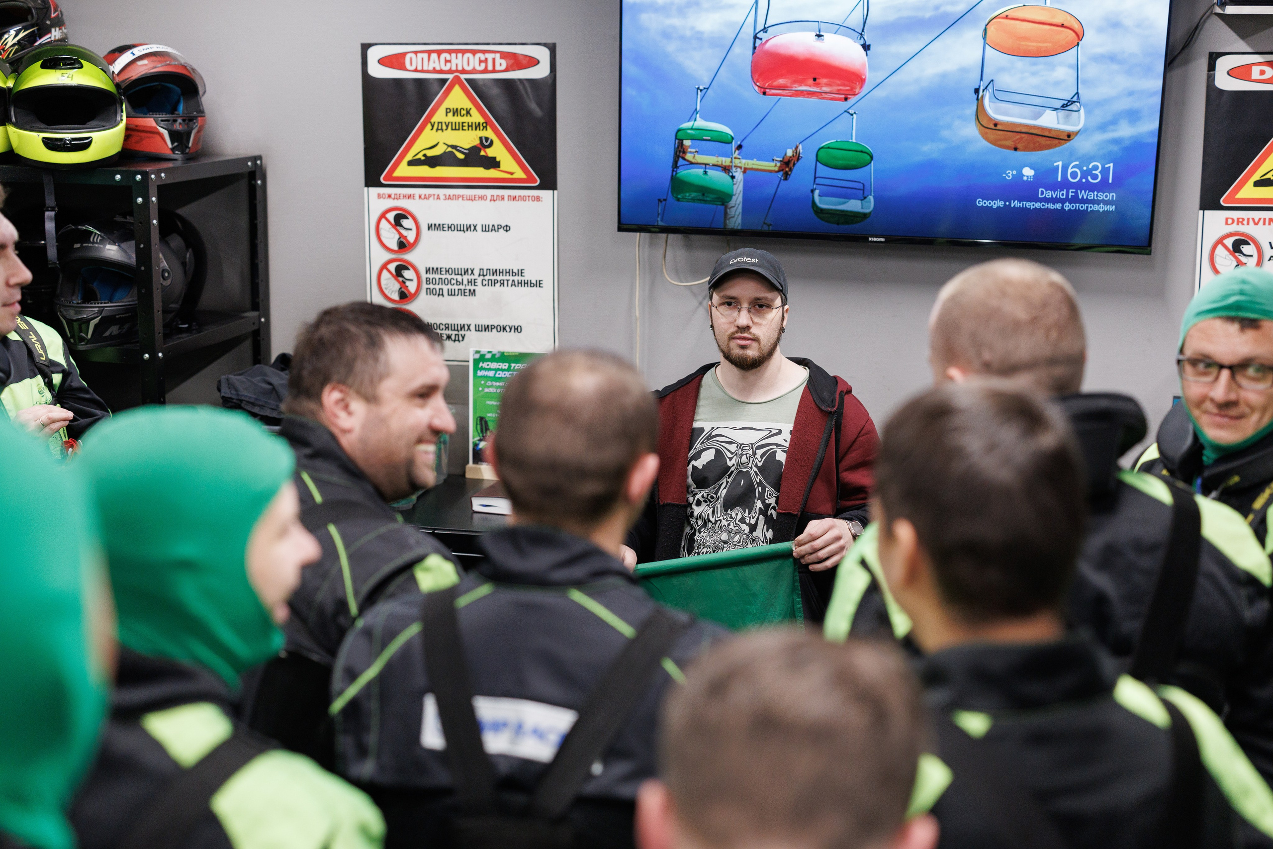 Turba karting hall — корпоративные соревнования. Контент для бизнеса в Екатеринбурге Полдень Медиа