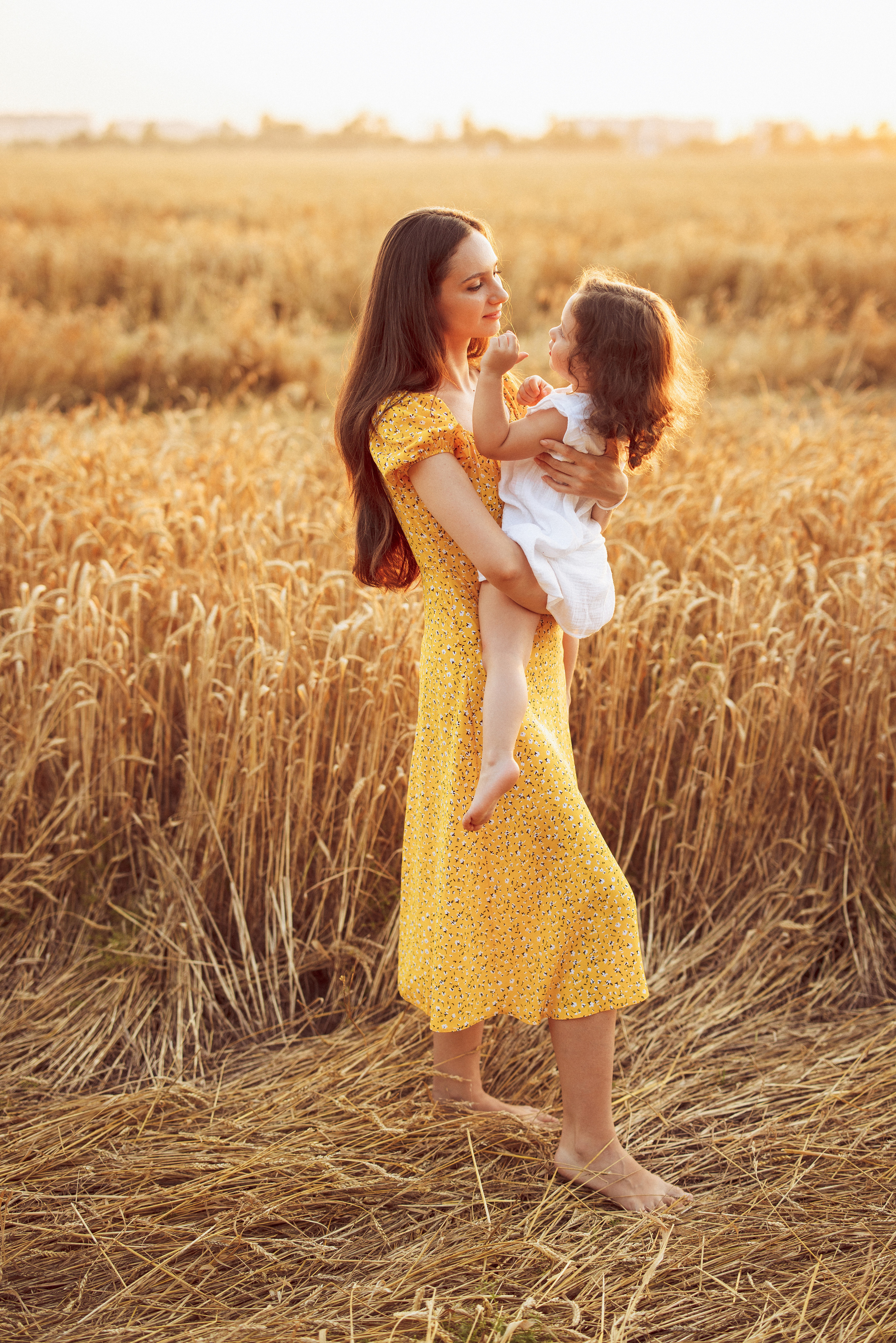 Пшеничное поле, семьи. Семейный и детский фотограф в Краснодаре Анна Трашкова