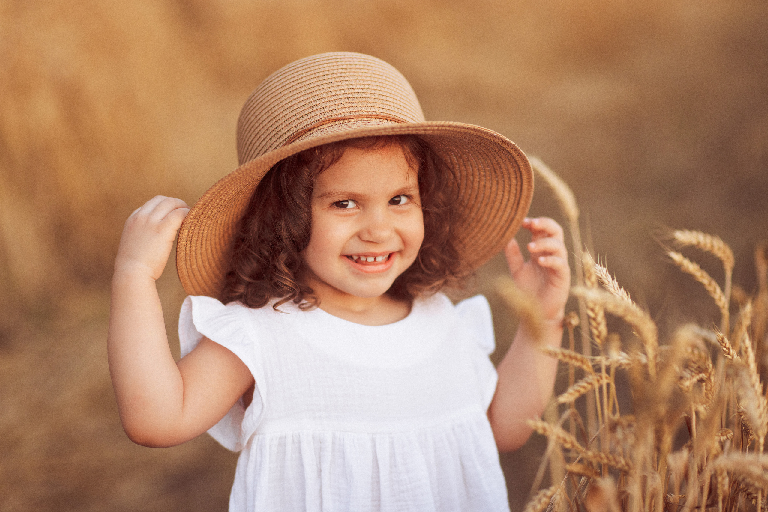 Пшеничное поле, семьи. Семейный и детский фотограф в Краснодаре Анна Трашкова
