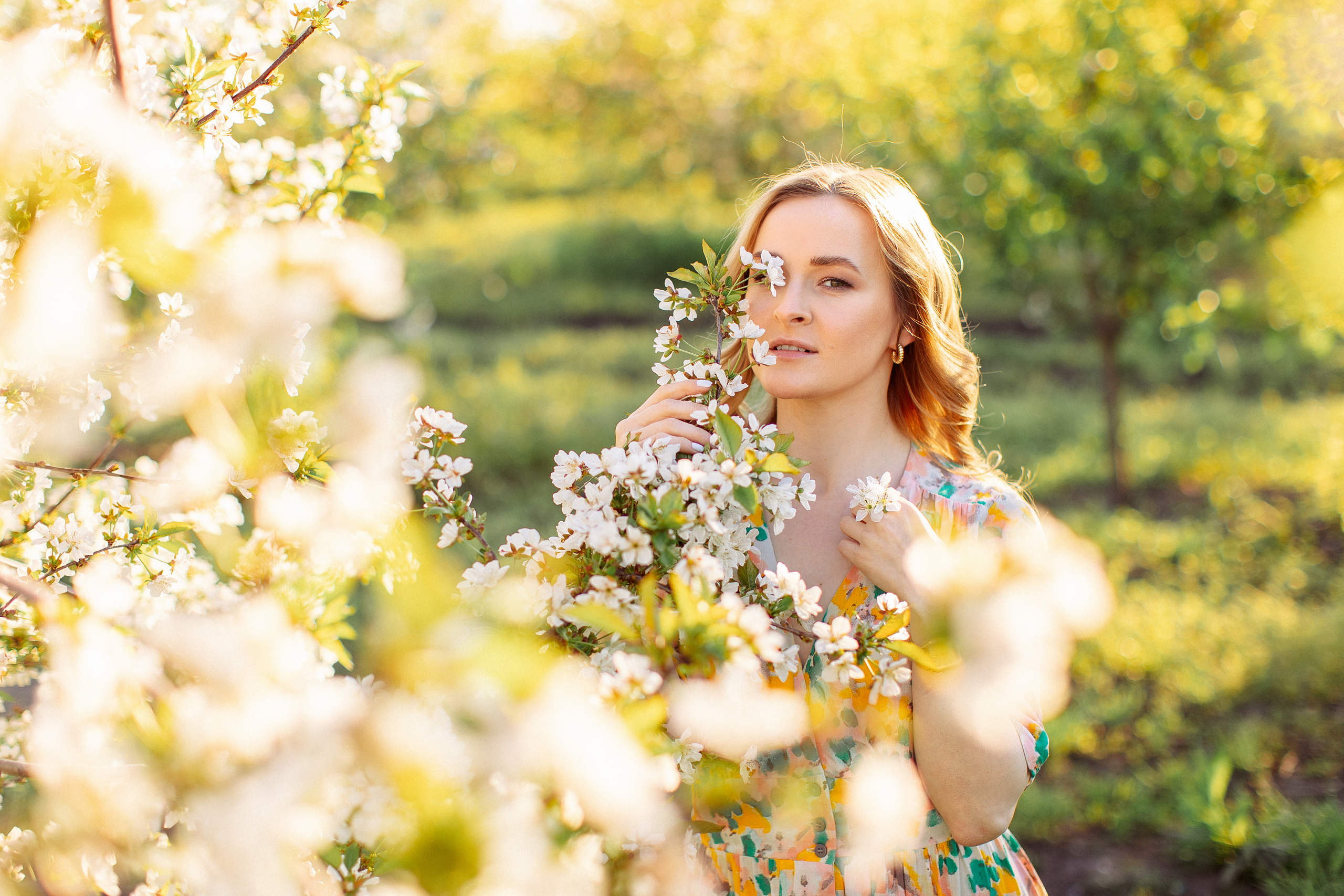 Цветущий сад, Девушка. Семейный и детский фотограф в Краснодаре Анна Трашкова