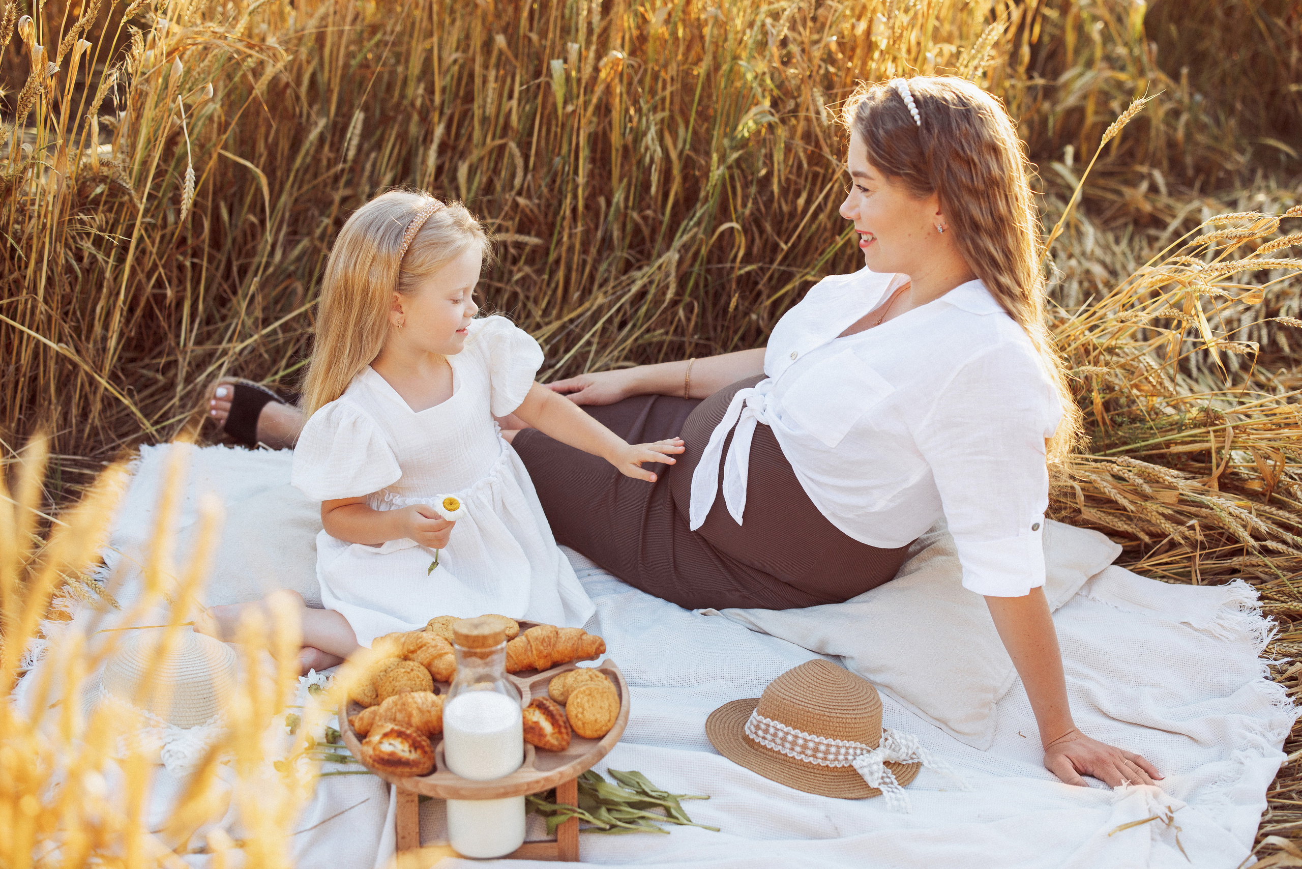 Пшеничное поле, семья Лизы. Семейный и детский фотограф в Краснодаре Анна Трашкова