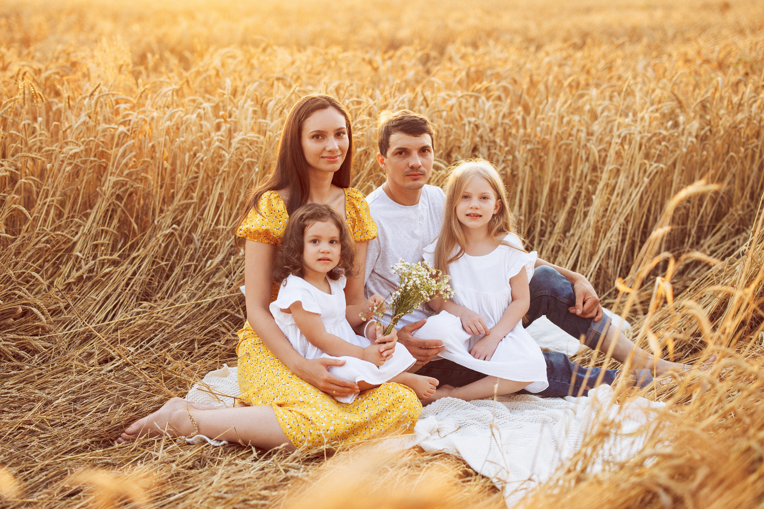 Пшеничное поле, семьи. Семейный и детский фотограф в Краснодаре Анна Трашкова