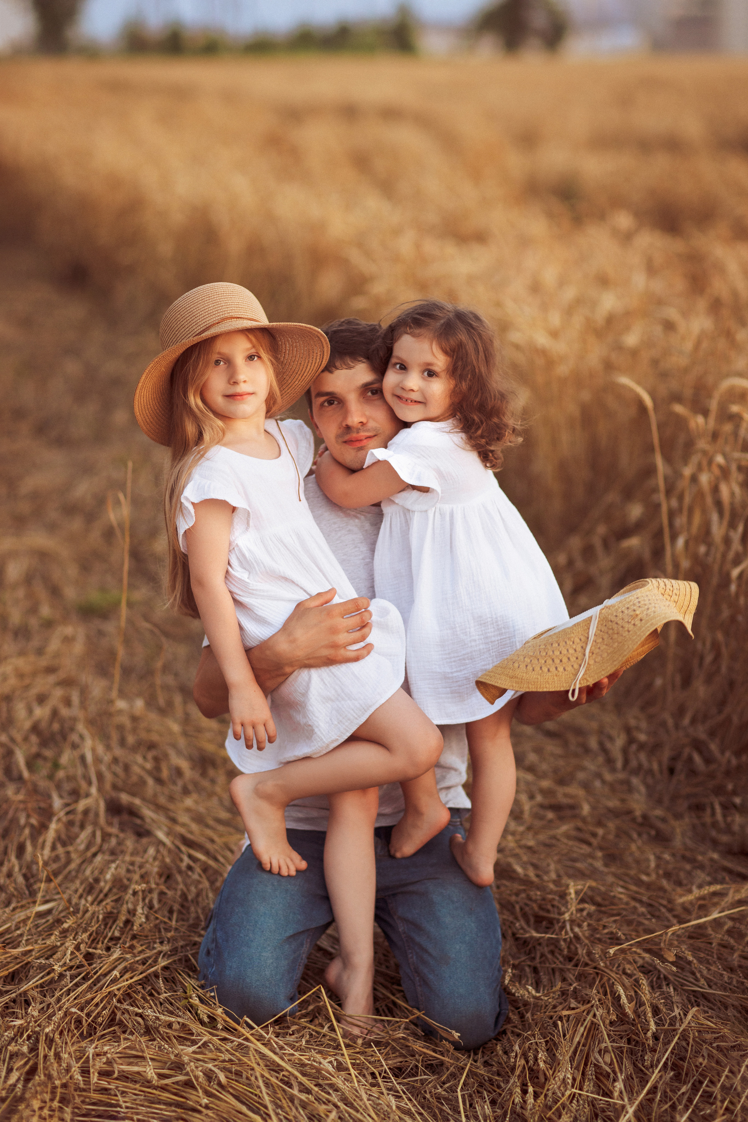 Пшеничное поле, семьи. Семейный и детский фотограф в Краснодаре Анна Трашкова