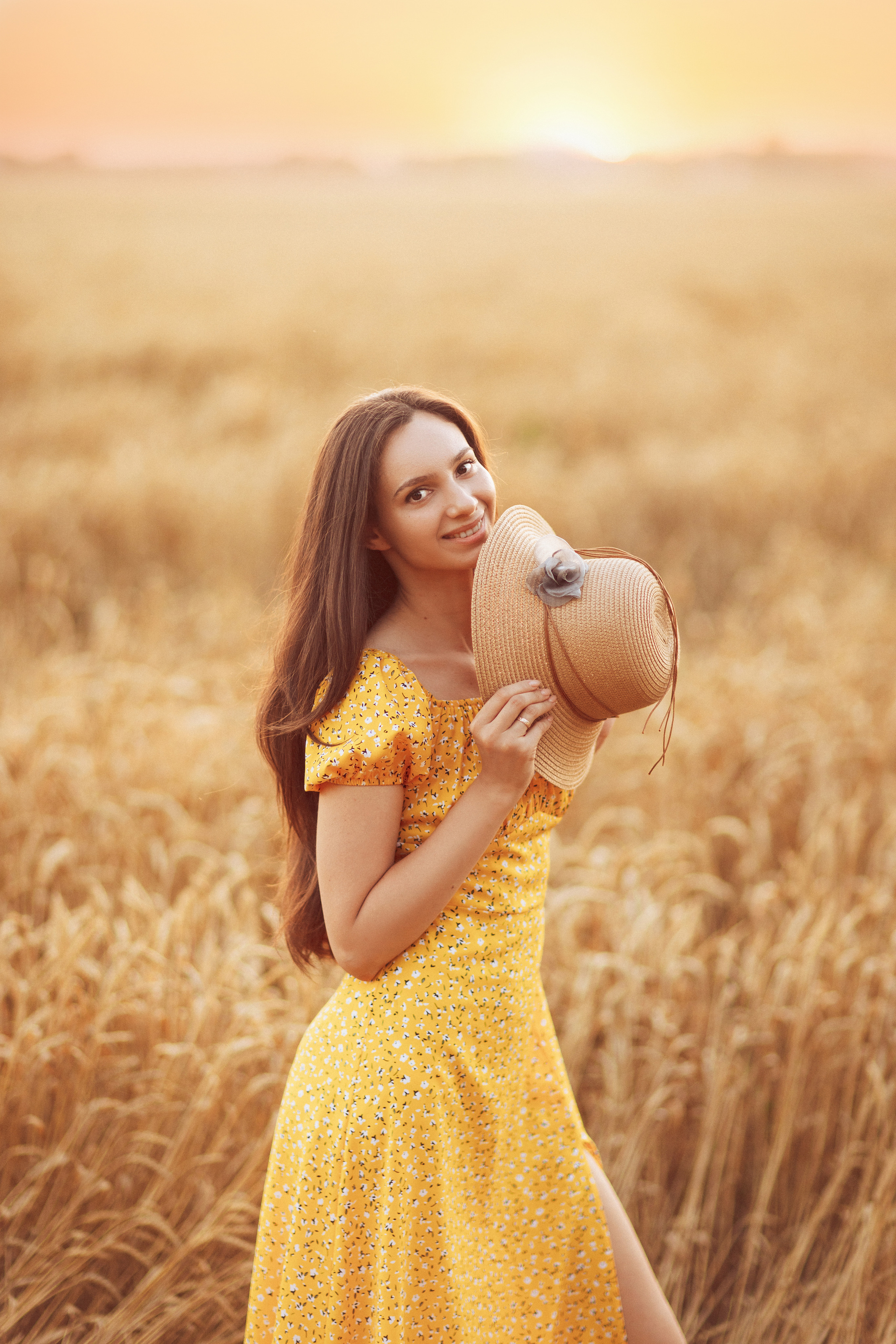 Пшеничное поле, семьи. Семейный и детский фотограф в Краснодаре Анна Трашкова