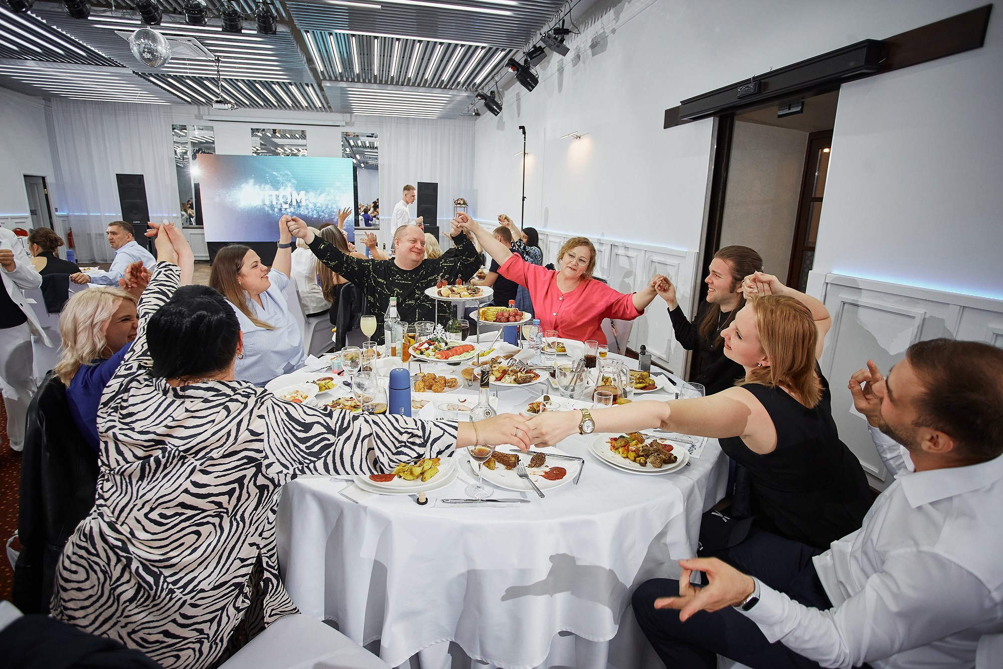 Открытие мед. центра VITOM. Свадебный фотограф Челябинск, Екатеринбург, Курган — Виктор Слуднов