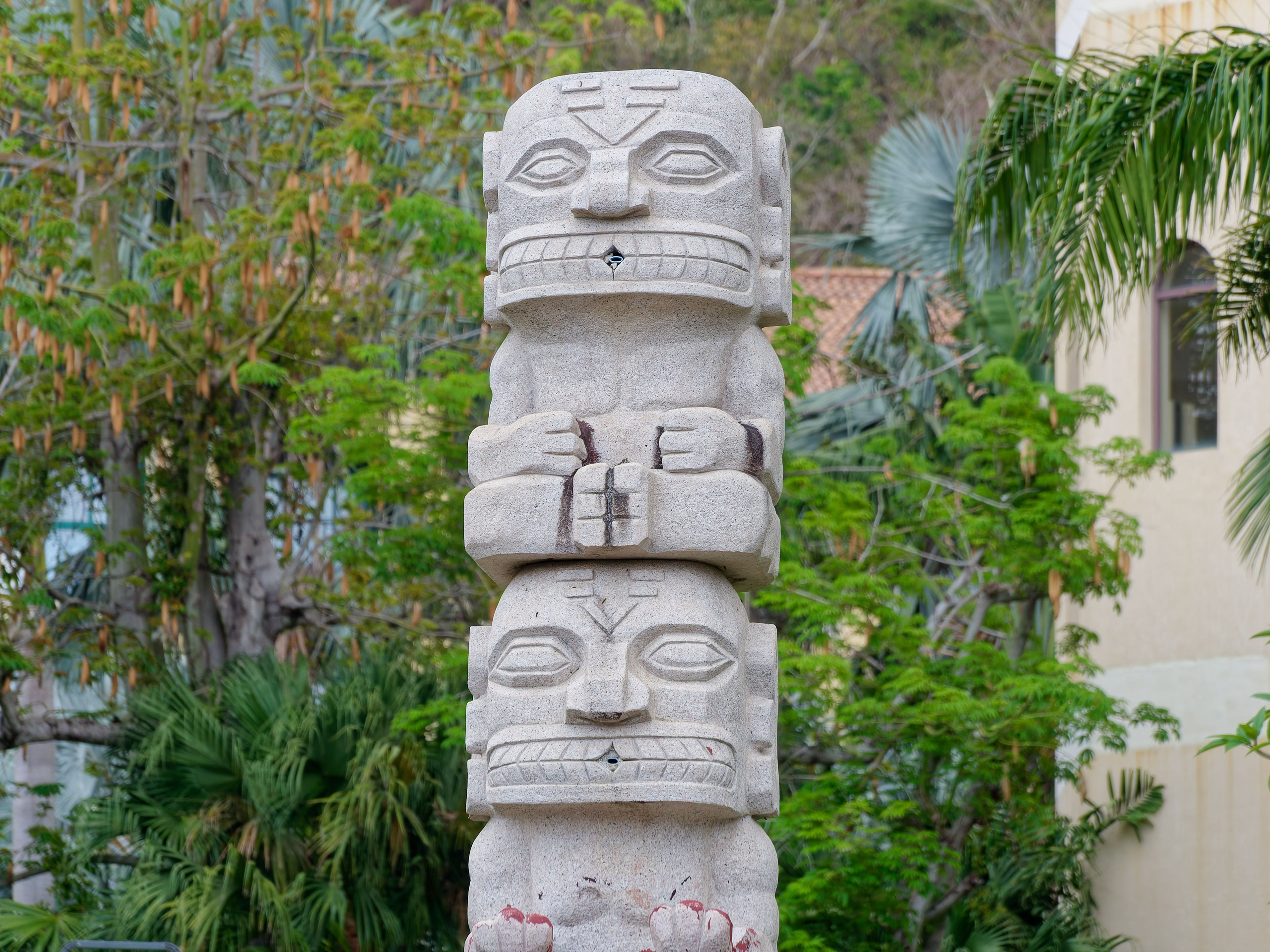 Хайнань 2026, улицы Ялунвань и Саньи. Фотопрогулки по Миру