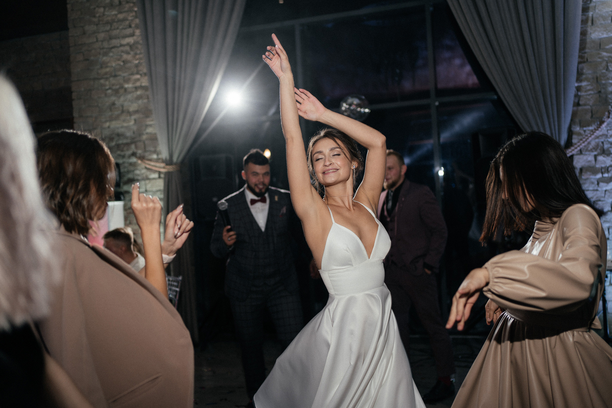 . Свадебный фотограф в Тюмени Рашид Таштимиров