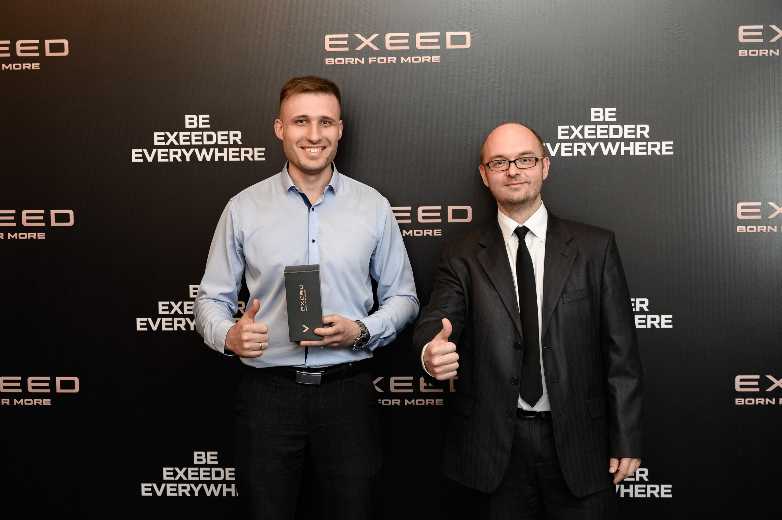 Услуги и цены фотографа в СПб. Стоимость фотосъёмки в Санкт-Петербурге. Фотограф на свадьбу, корпоратив, юбилей, мероприятие, в загс цена. Фотограф Алексей Лукин. Свадьба, мероприятие, корпоратив, юбилей, фотосессия, портрет. Фотосъёмка в Санкт-Петербурге. Ретушь фотографий