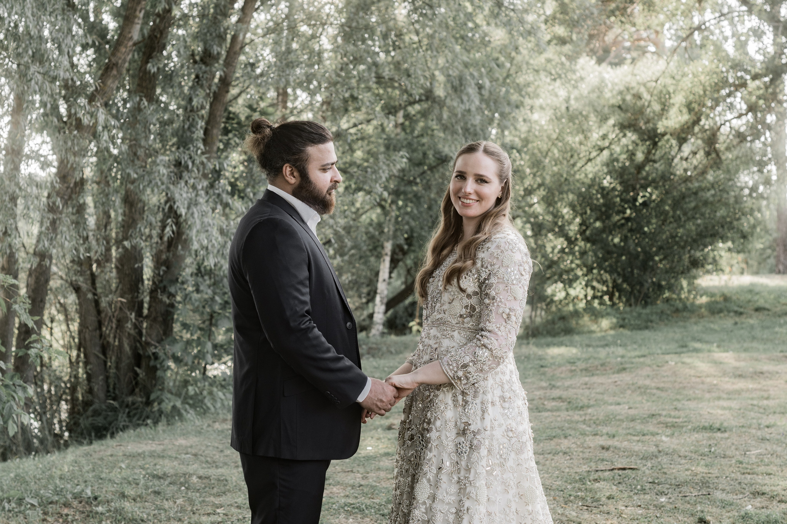 Свадьба Умар и Мила. Прогулка. Свадебный и индивидуальный фотограф Аля Мамакова