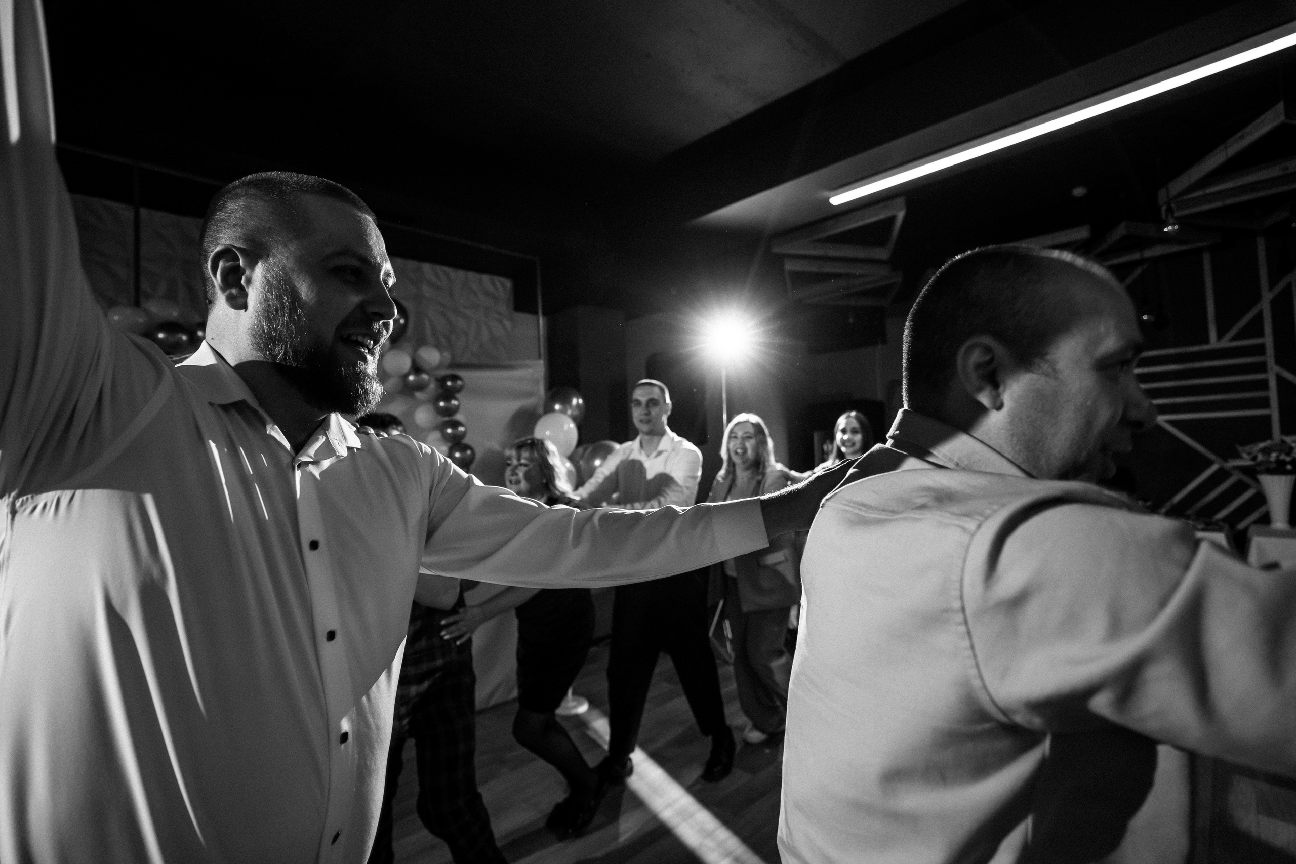 Красный кабриолет. Фотограф Ангарск Иркутск Ксения Король