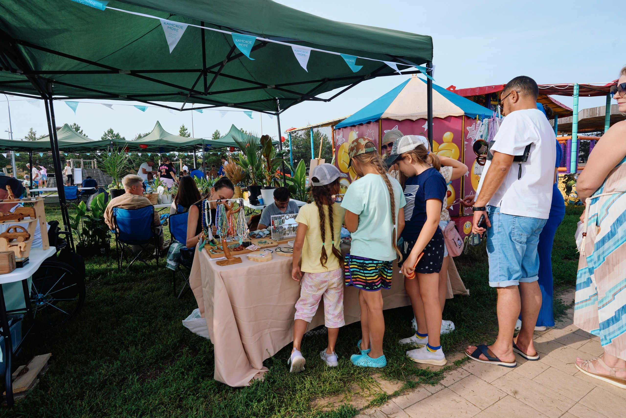 Пляжный маркет 2024, г. Лаишево. Фотограф Казань