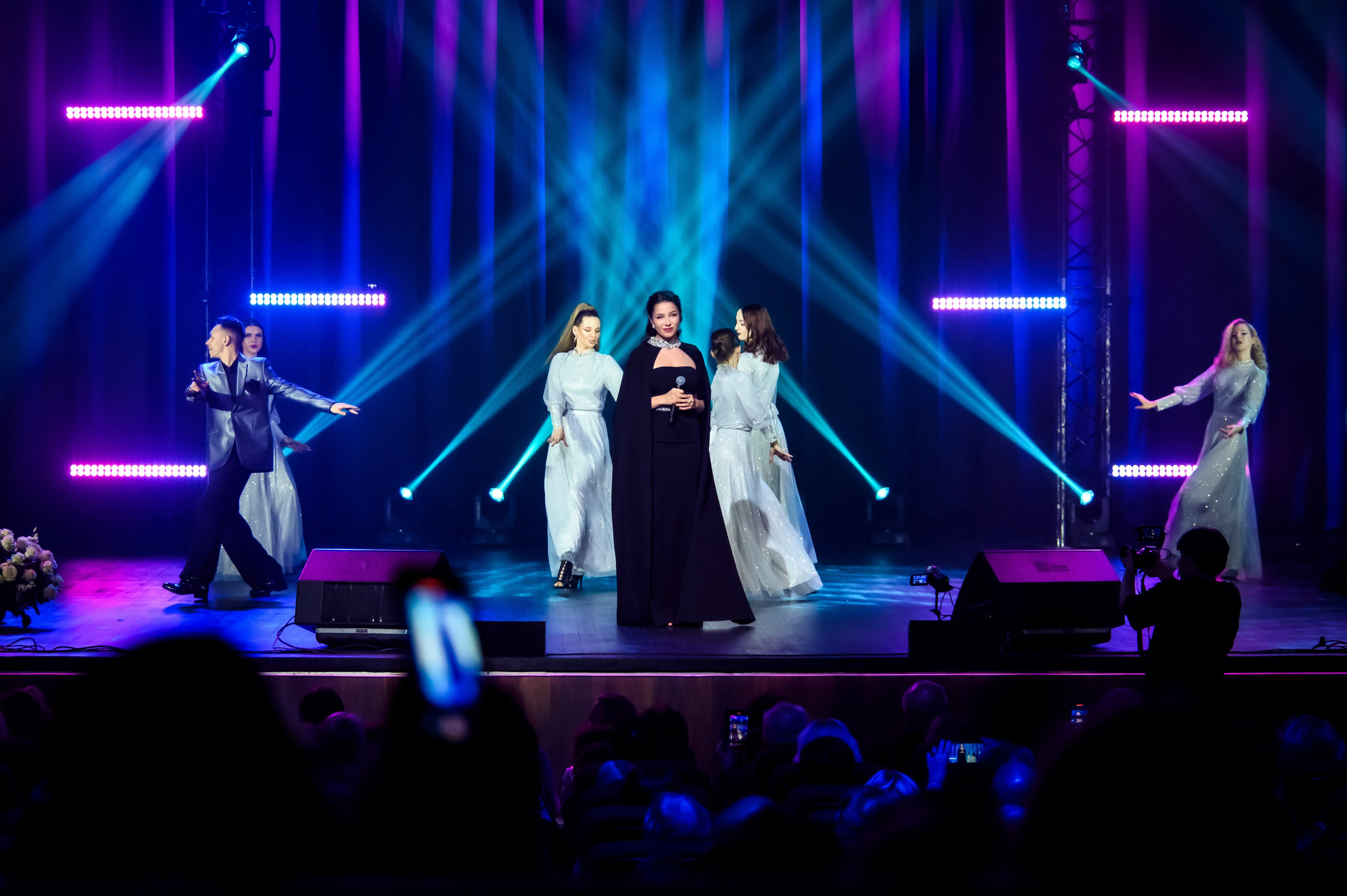 Лариса Рубальская — КЗ «Москва», Остров мечты. Бренд-фотограф для экспертов и блогеров в Москве Влада Горбовская