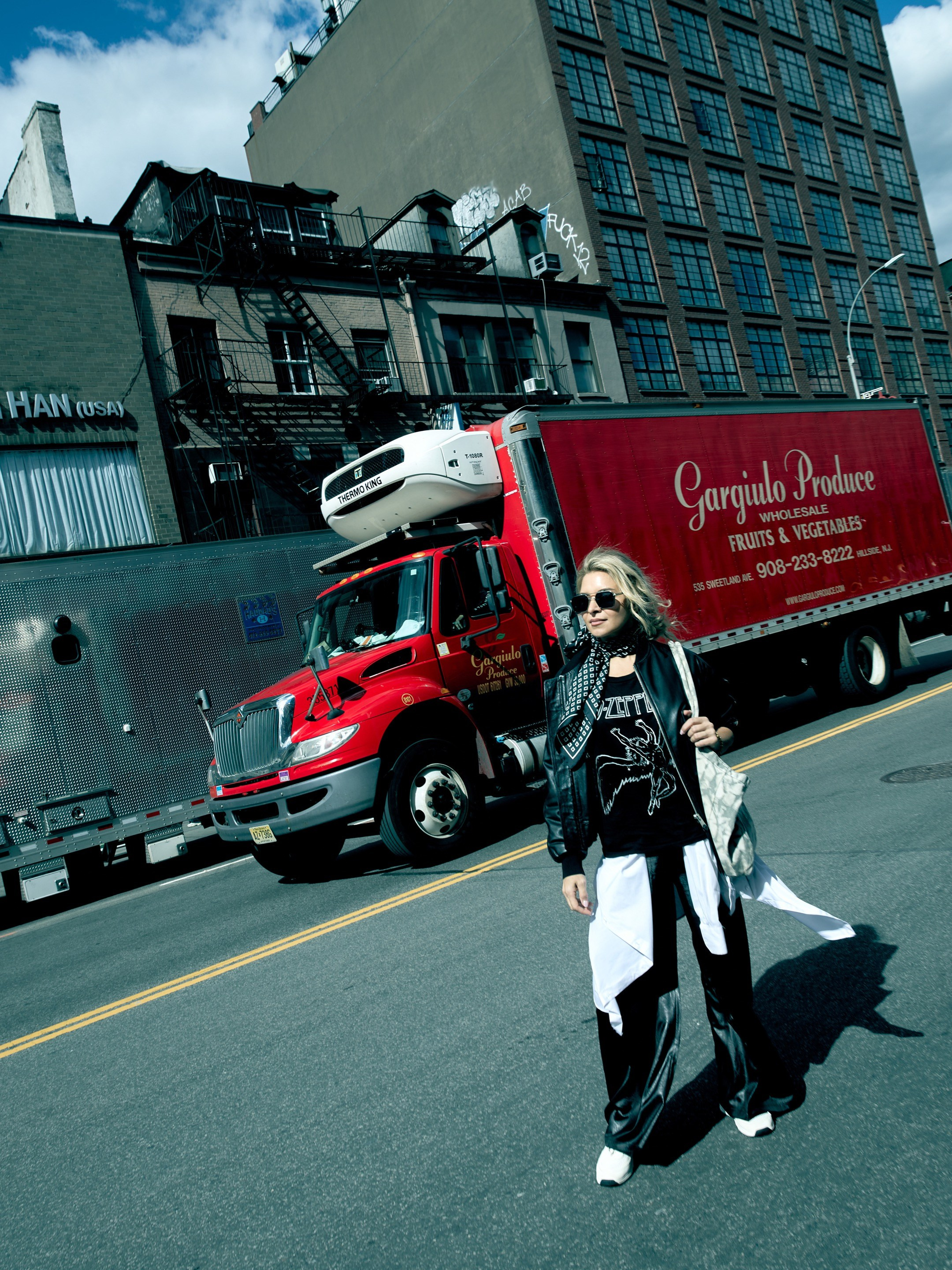 NATALY AND THE CITY. Yulia Otroschenko