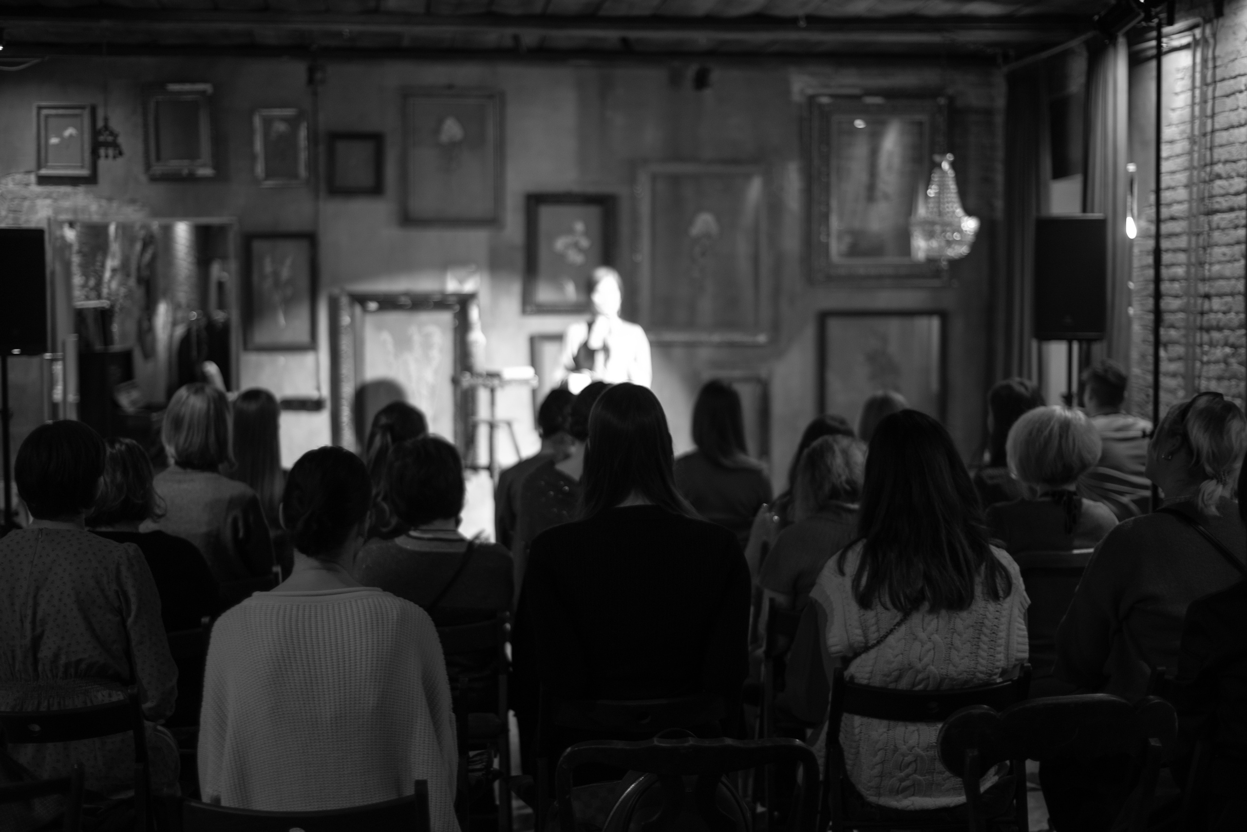 Вечер стихов. Фотограф Валерия Тенникова