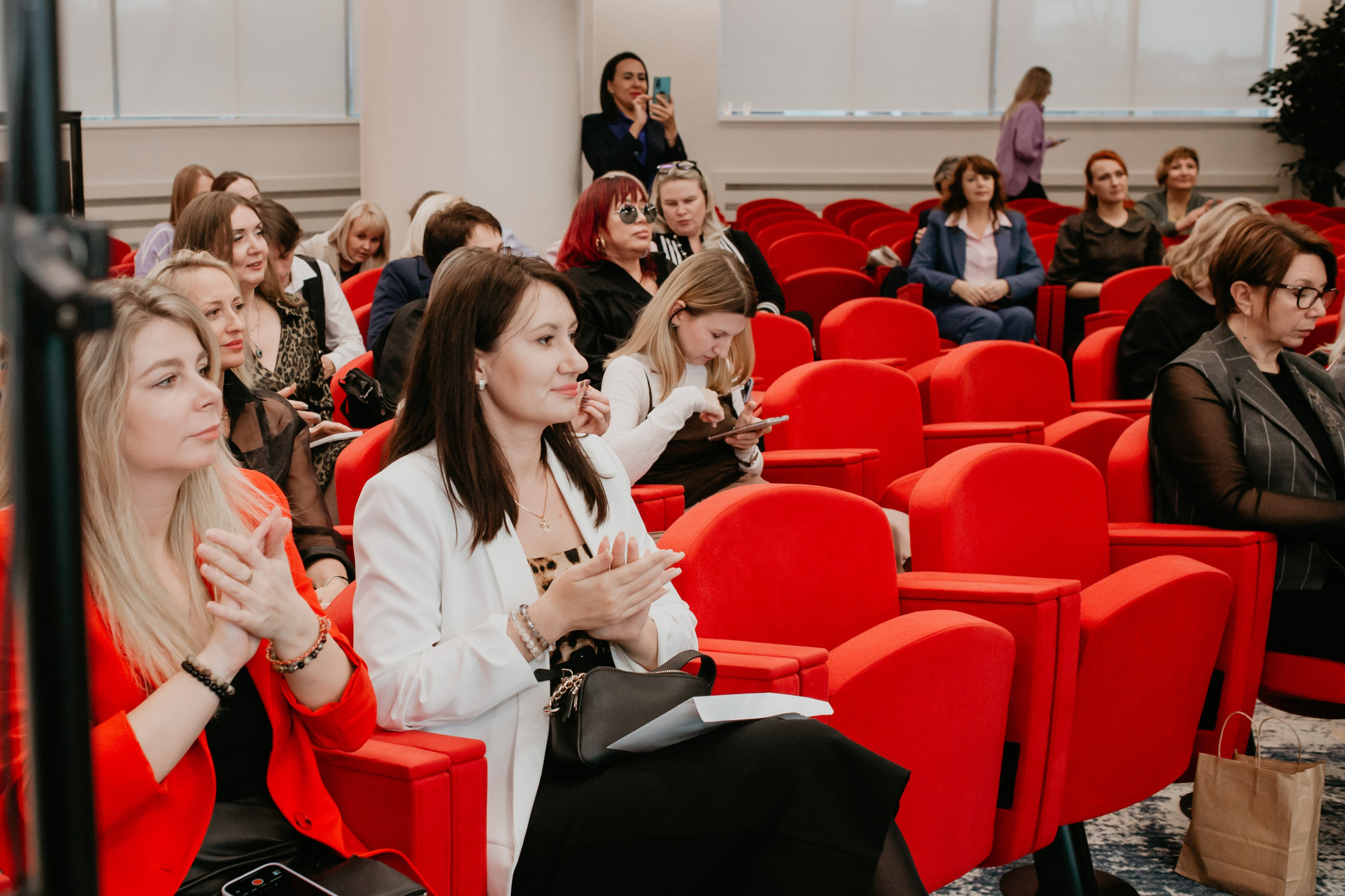 Конференция. Сила объединения. Фотограф в Челябинске Ополихина Анна