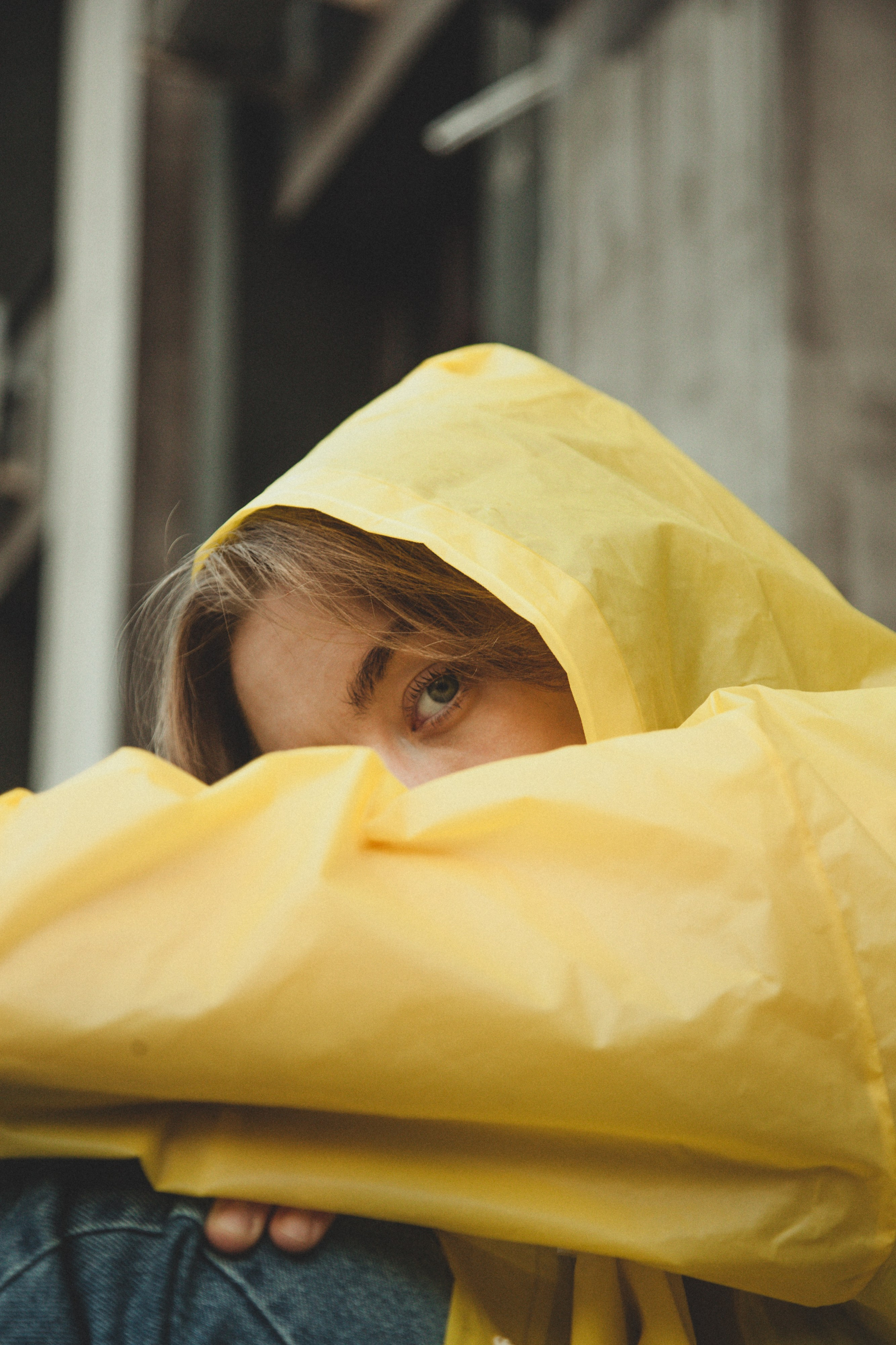 В дождевике. Женский портрет в Нижнем Новгороде Татьяна Малюгина