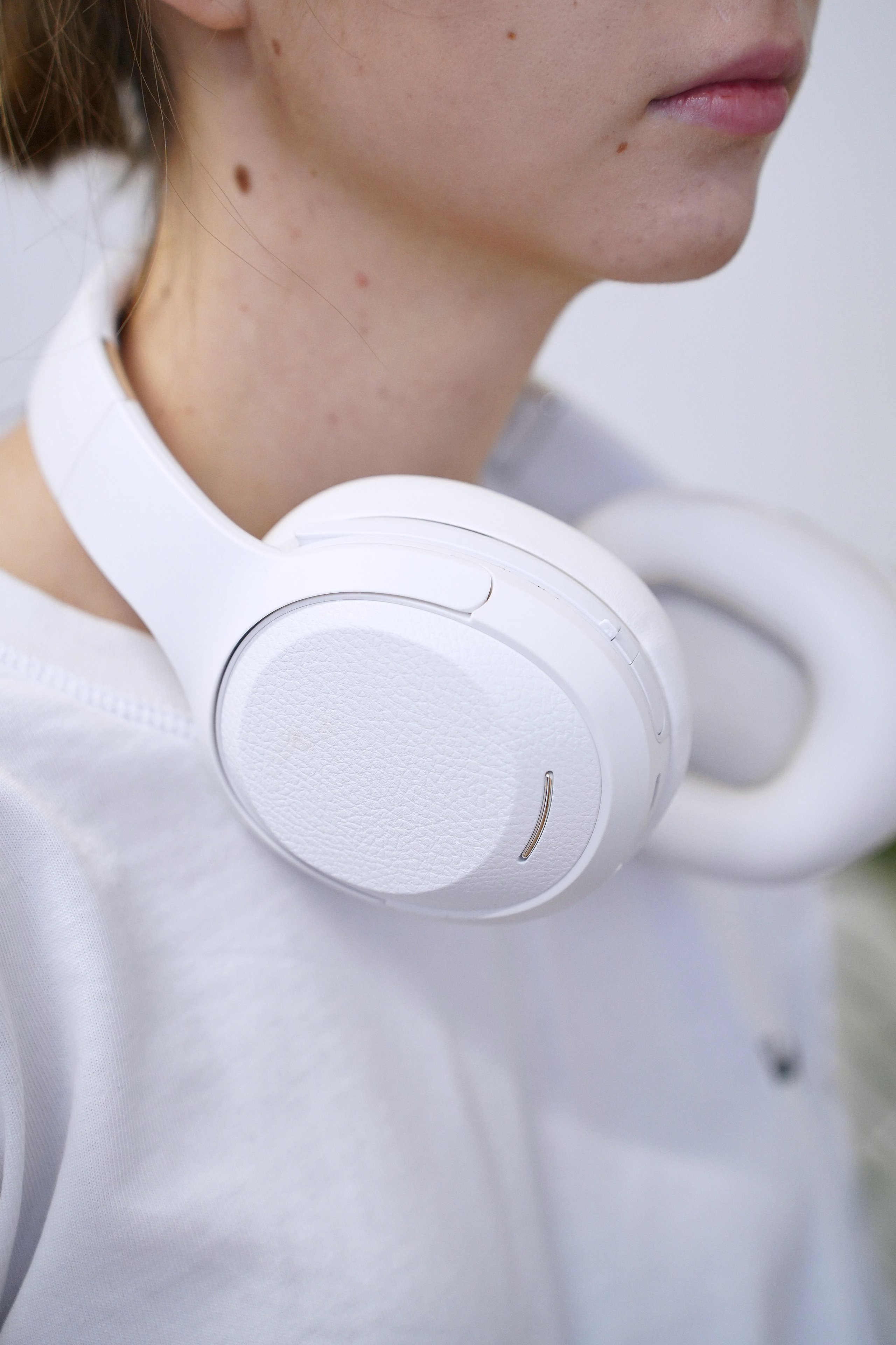 Наушники в интерьере. Фотограф