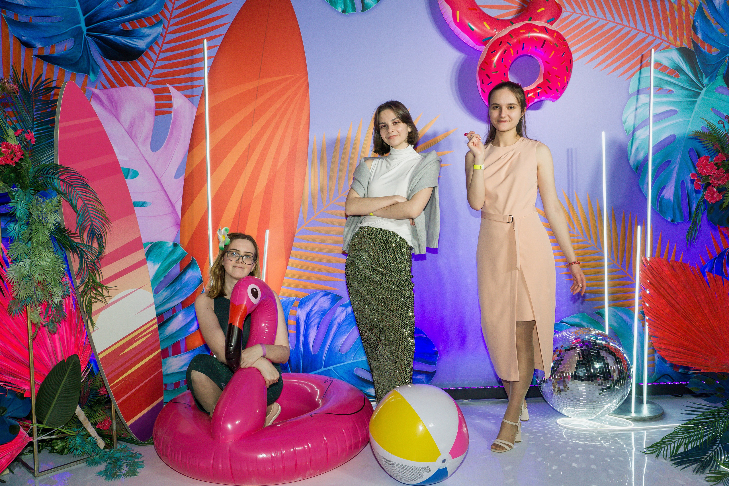 МТС корпоратив Гавайская вечеринка. Фотограф