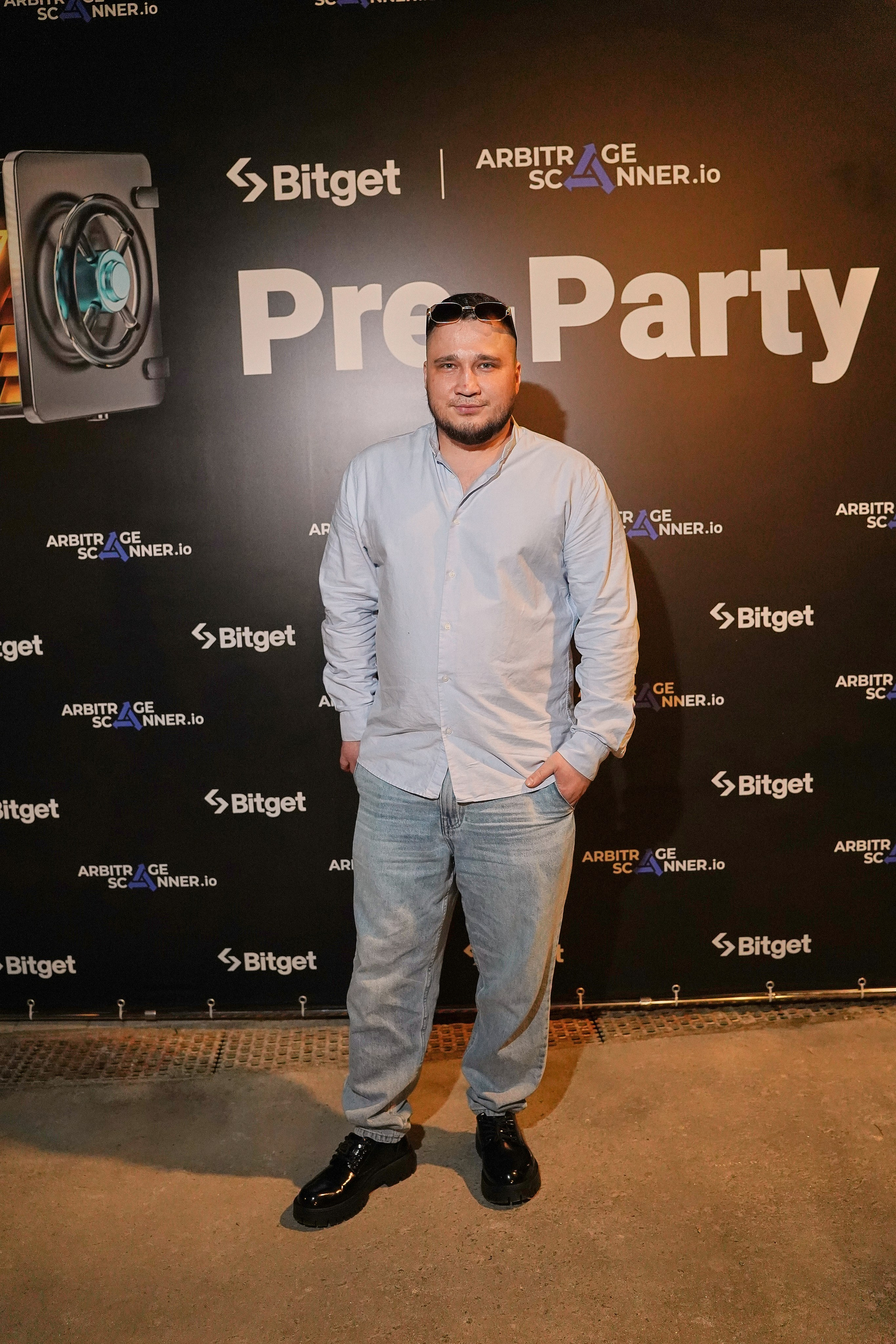 Bitget. Фотограф