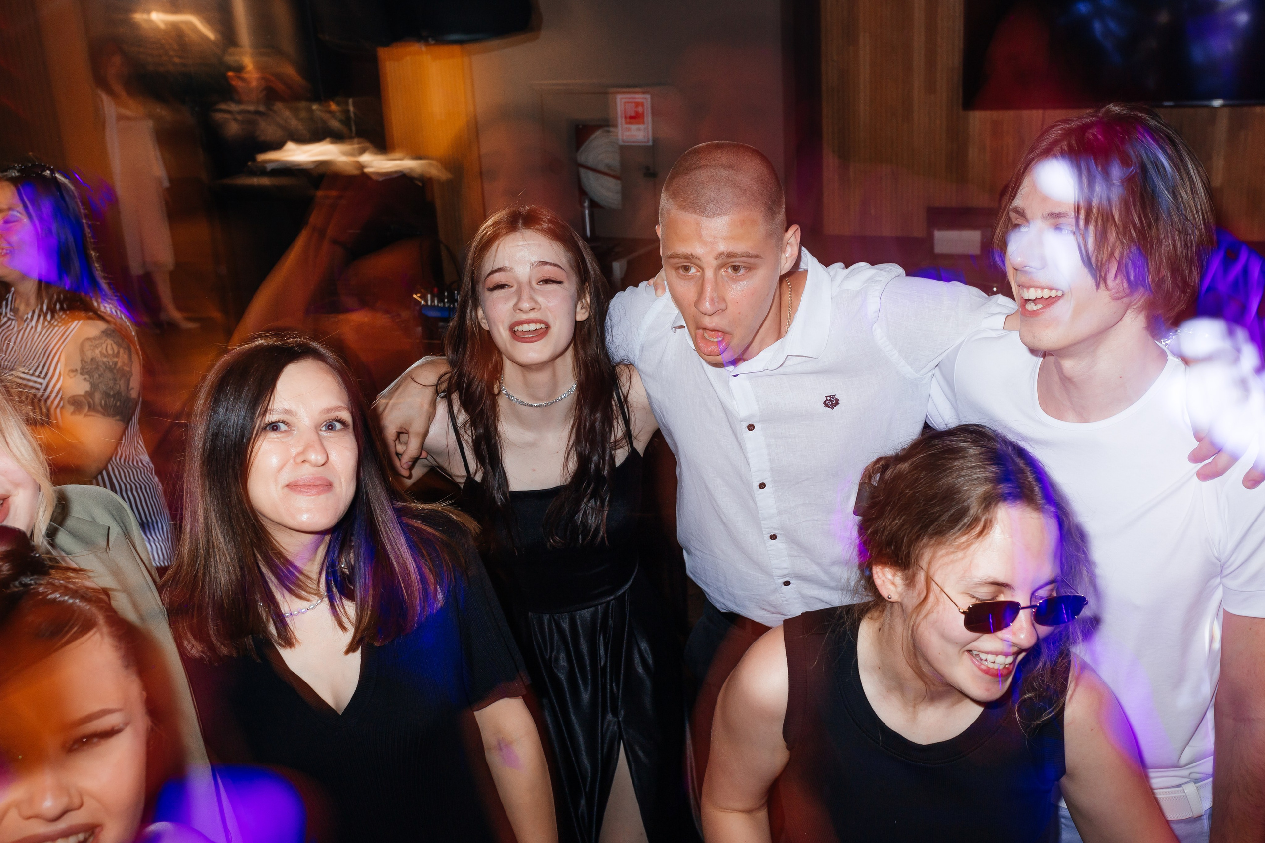 Выпускной 11 «А». Школа № 42. Свадебный фотограф в Краснодаре Николай Крауз