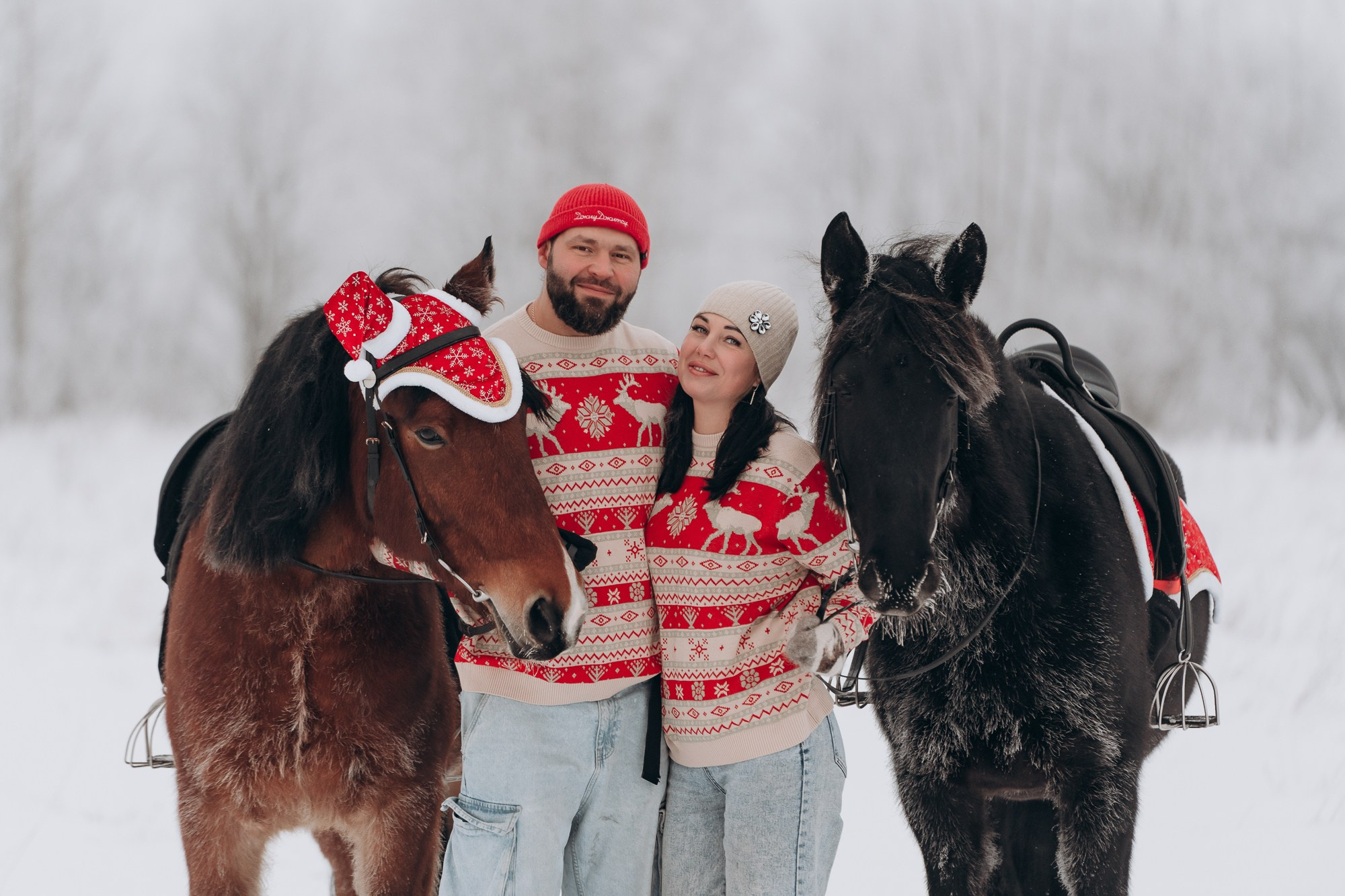 Зимняя фотосессия с лошадьми для двоих. Свадебный и репортажный фотограф в Ярославле Евгений Сальников