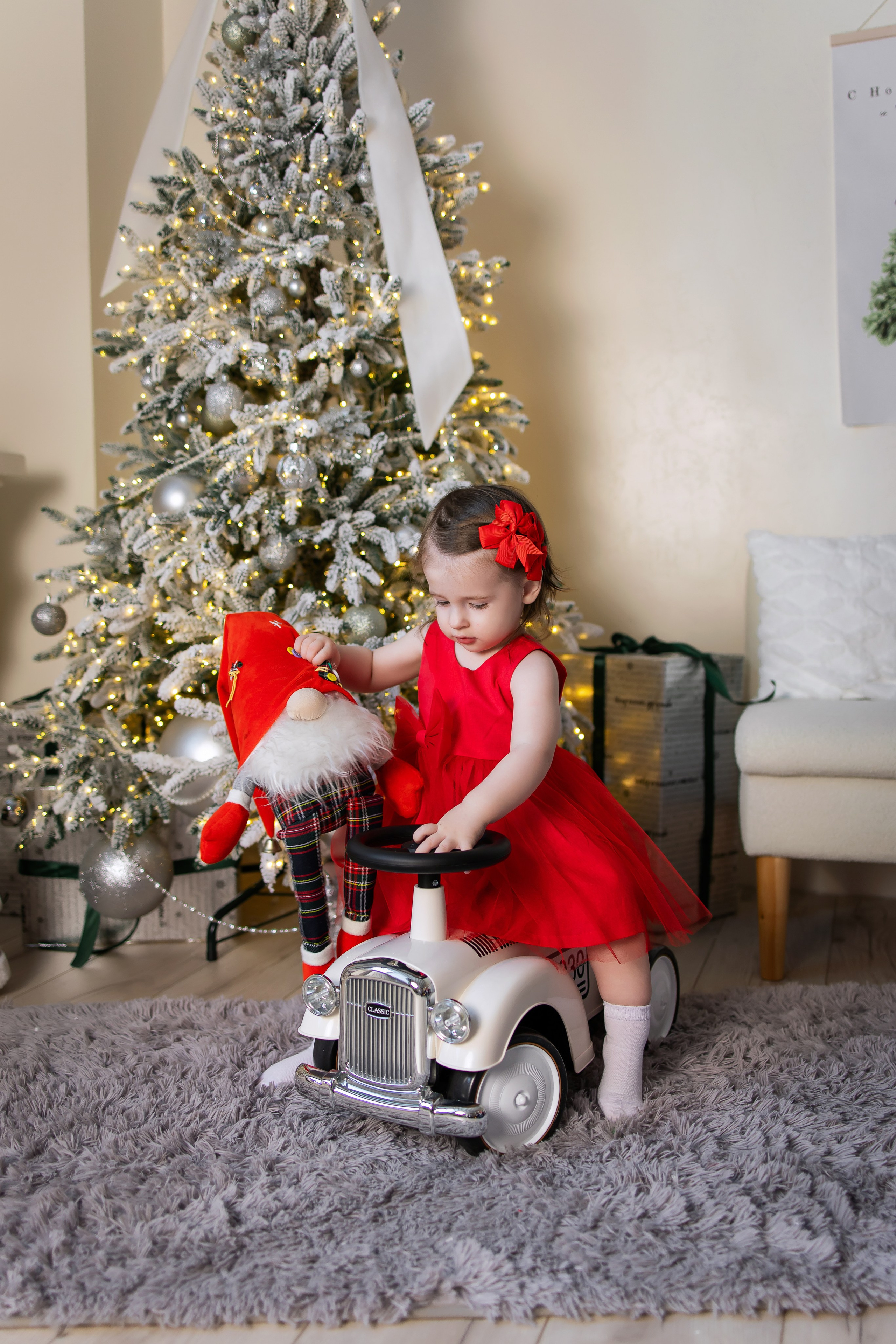 Ваши фотографии. Интерьерная фотостудия Background в Омске