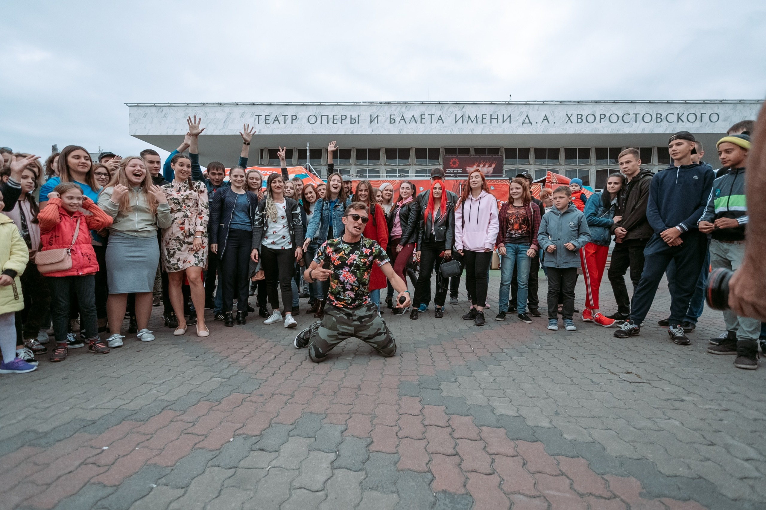 Попади на ТНТ @ Театральная площадь. Репортажный фотограф Максим Полянский. Москва, Санкт-Петербург, Красноярск
