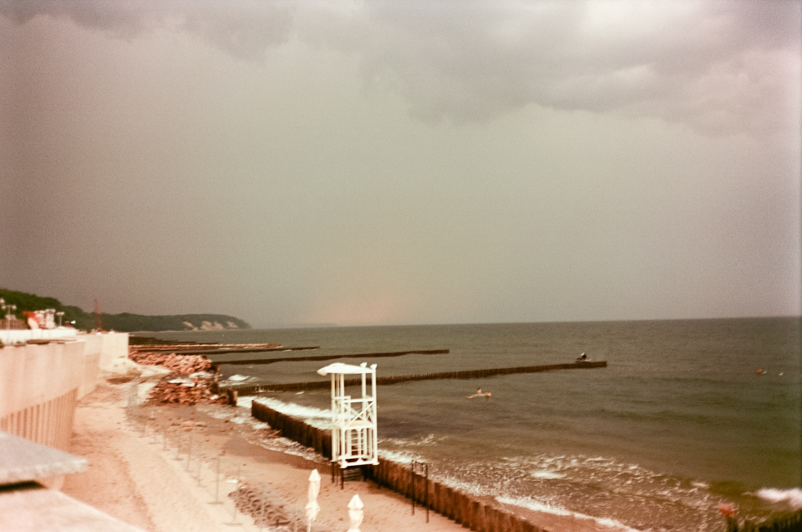 Закат в Калининграде на Aeronega 100 (Kodak Aerocolor IV) / Ricoh MF-1