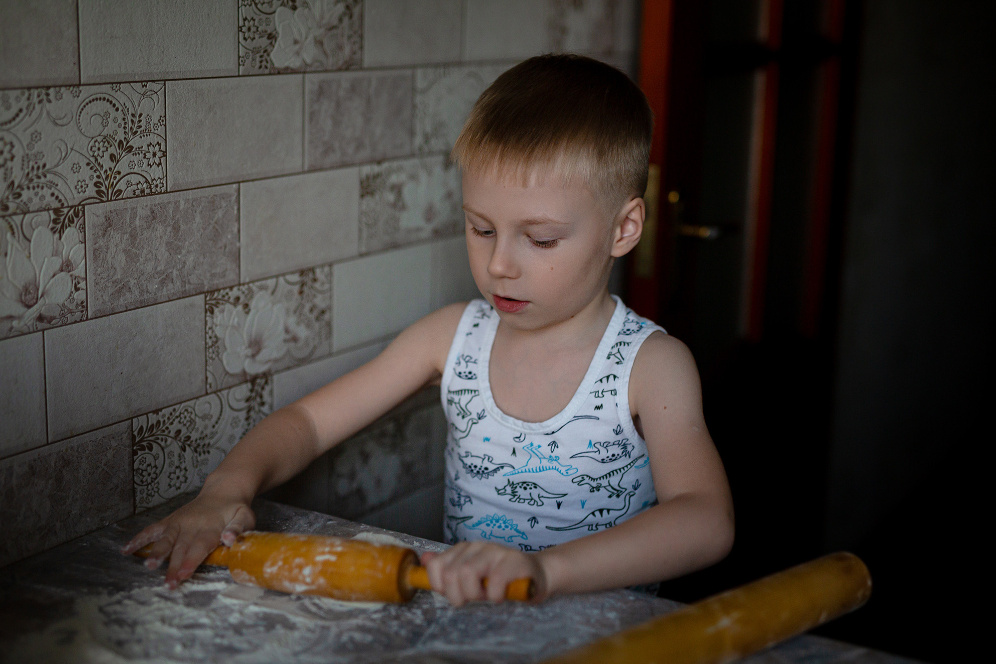 Вечер на кухне. Домашняя съёмка. Семейный фотограф Алёна Шаталова
