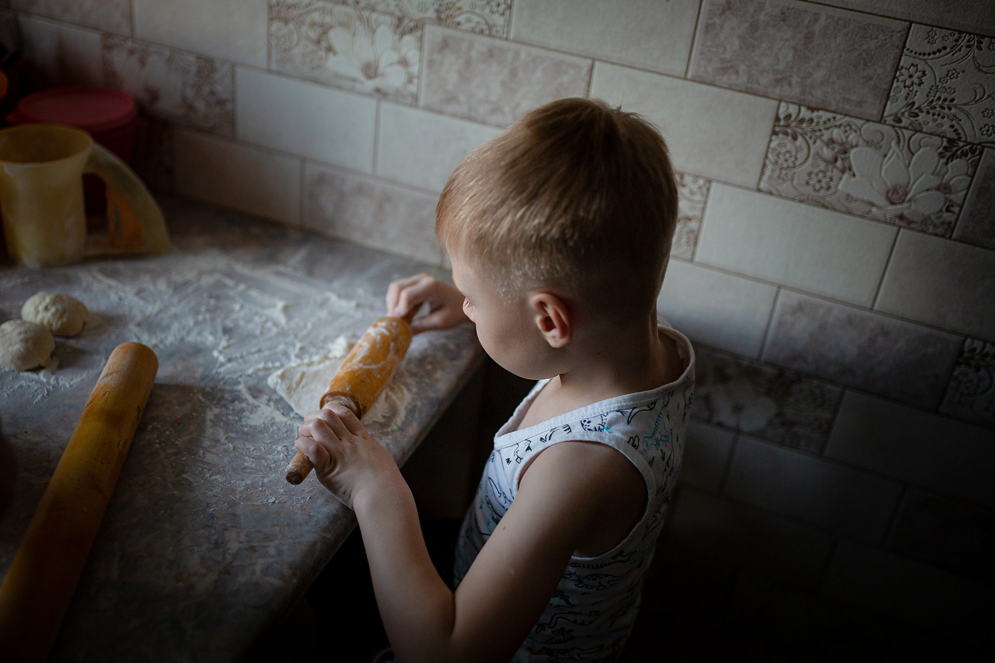 Вечер на кухне. Домашняя съёмка. Семейный фотограф Алёна Шаталова