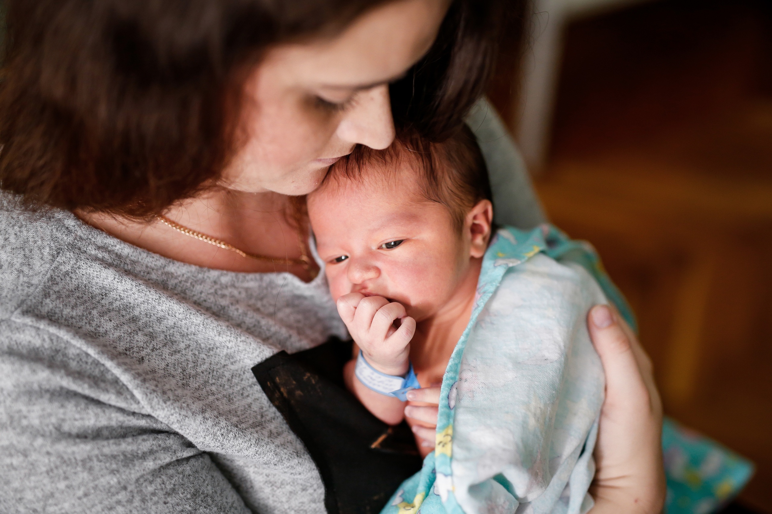 Выписка малыша. НЦАГиП. Отбасылық фотограф Алена Шаталова
