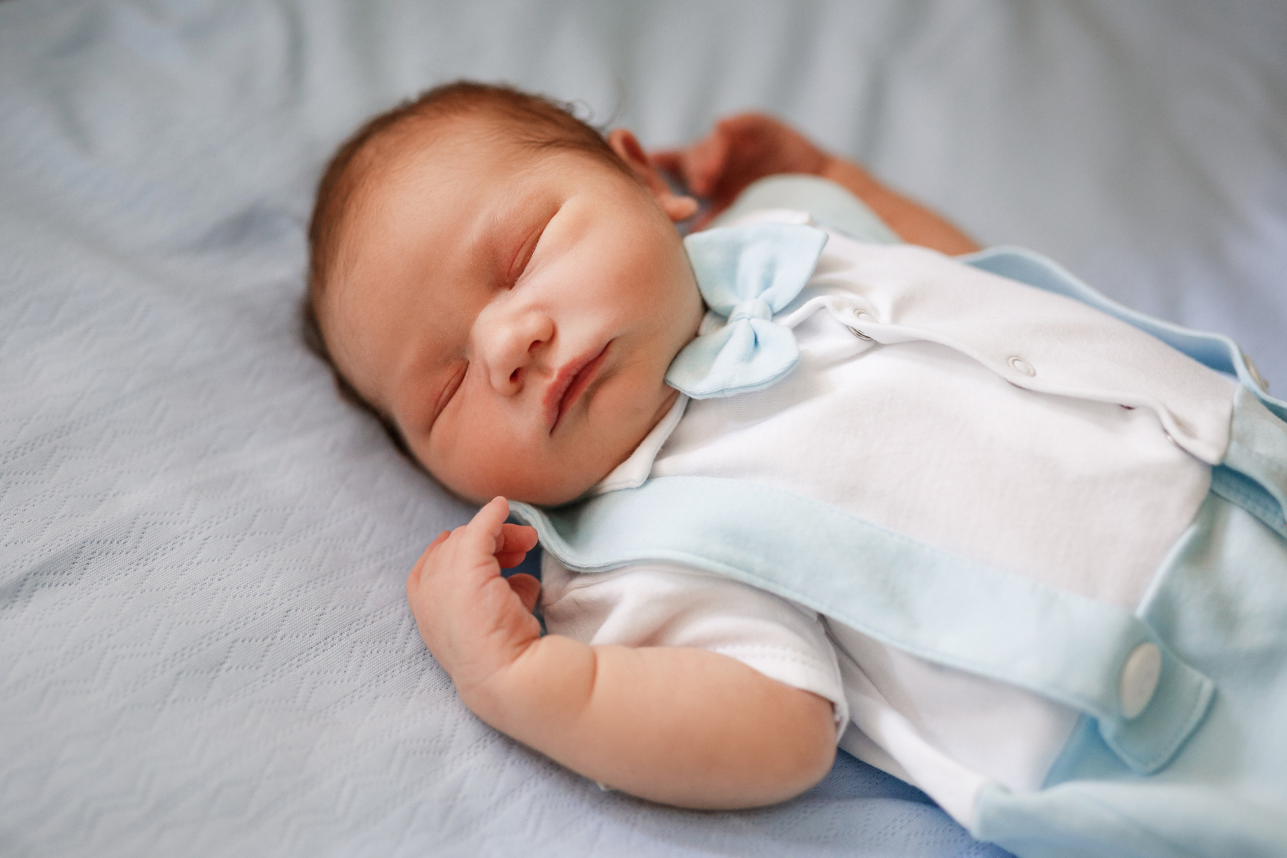 Выписка малыша. НЦАГиП. Отбасылық фотограф Алена Шаталова