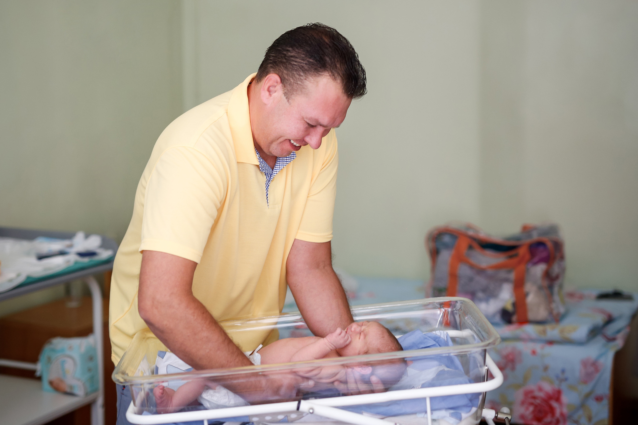 Выписка малыша. НЦАГиП. Отбасылық фотограф Алена Шаталова