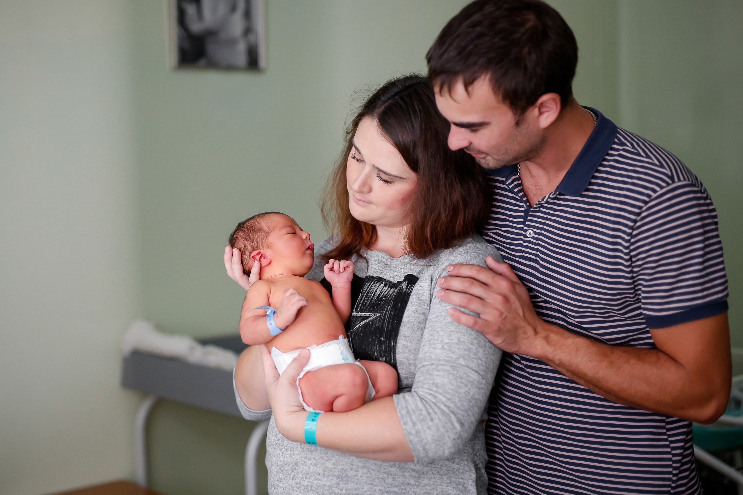 Выписка малыша. НЦАГиП. Отбасылық фотограф Алена Шаталова