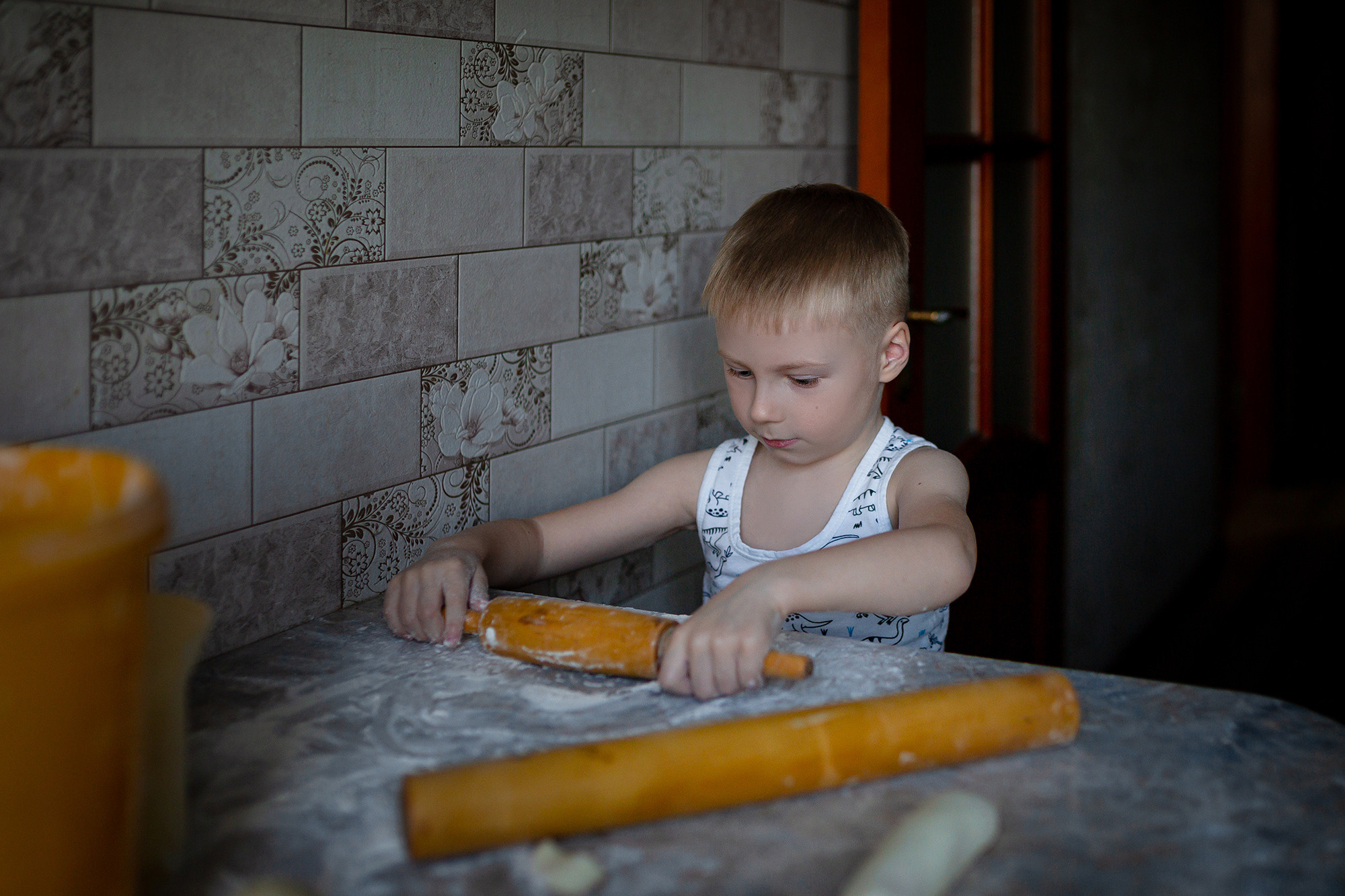 Вечер на кухне. Домашняя съёмка. Семейный фотограф Алёна Шаталова