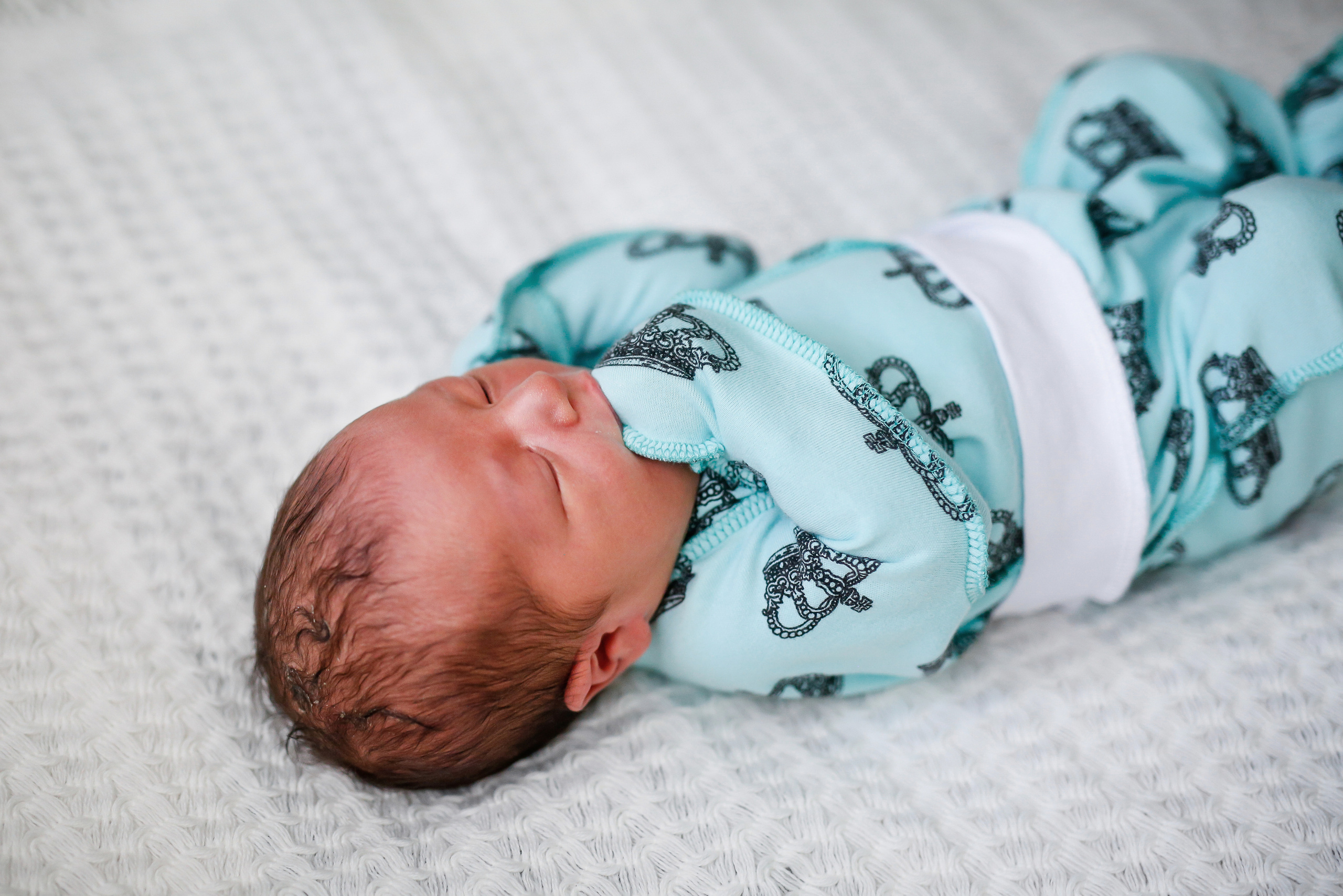 Выписка малыша. НЦАГиП. Отбасылық фотограф Алена Шаталова