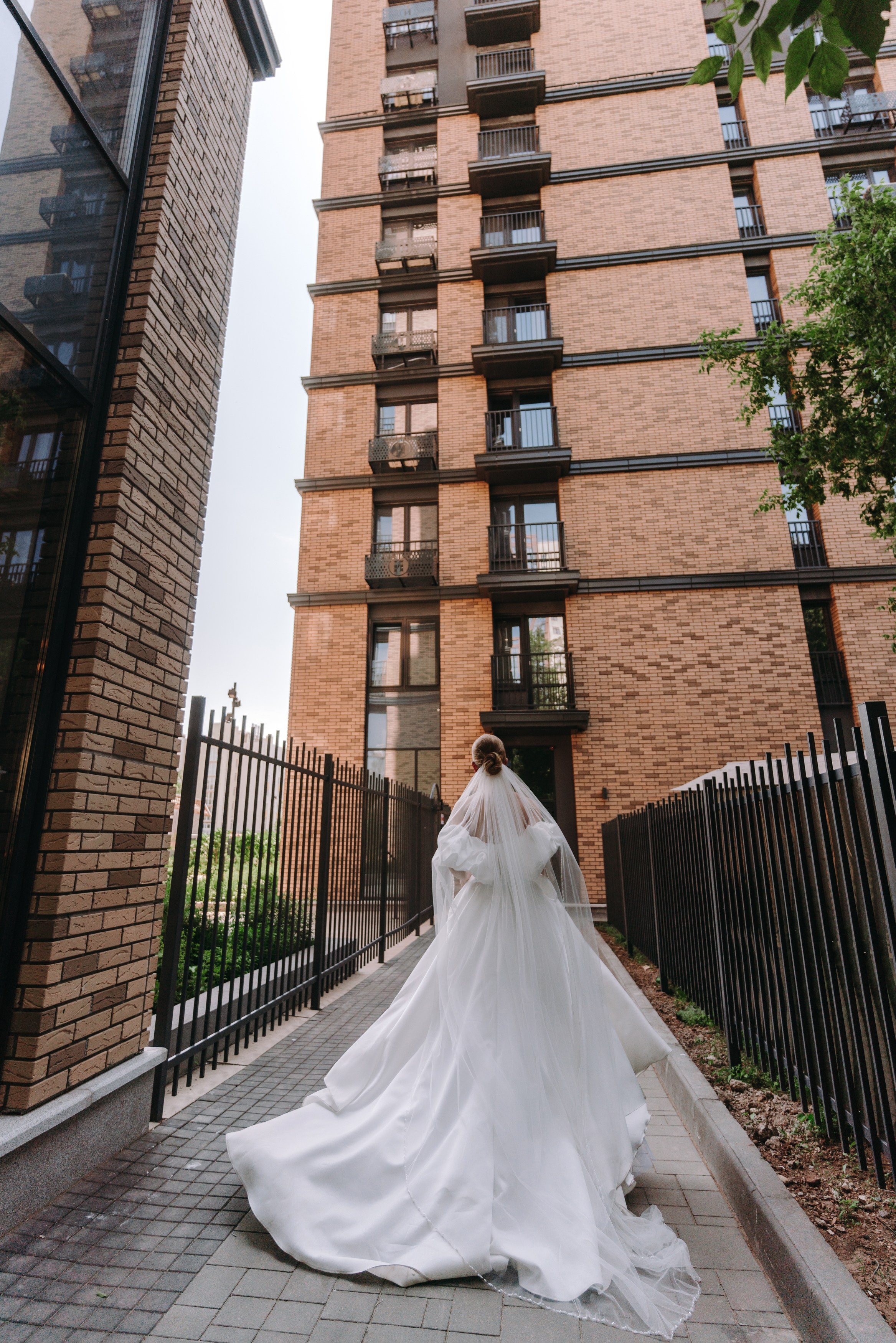 БАНКЕТНЫЙ ЗАЛ ДАСКО ГАРДЕН, ЭМИЛЬ БУРАНГУЛОВ, ИЛЬНАР АХМАДУЛЛИН