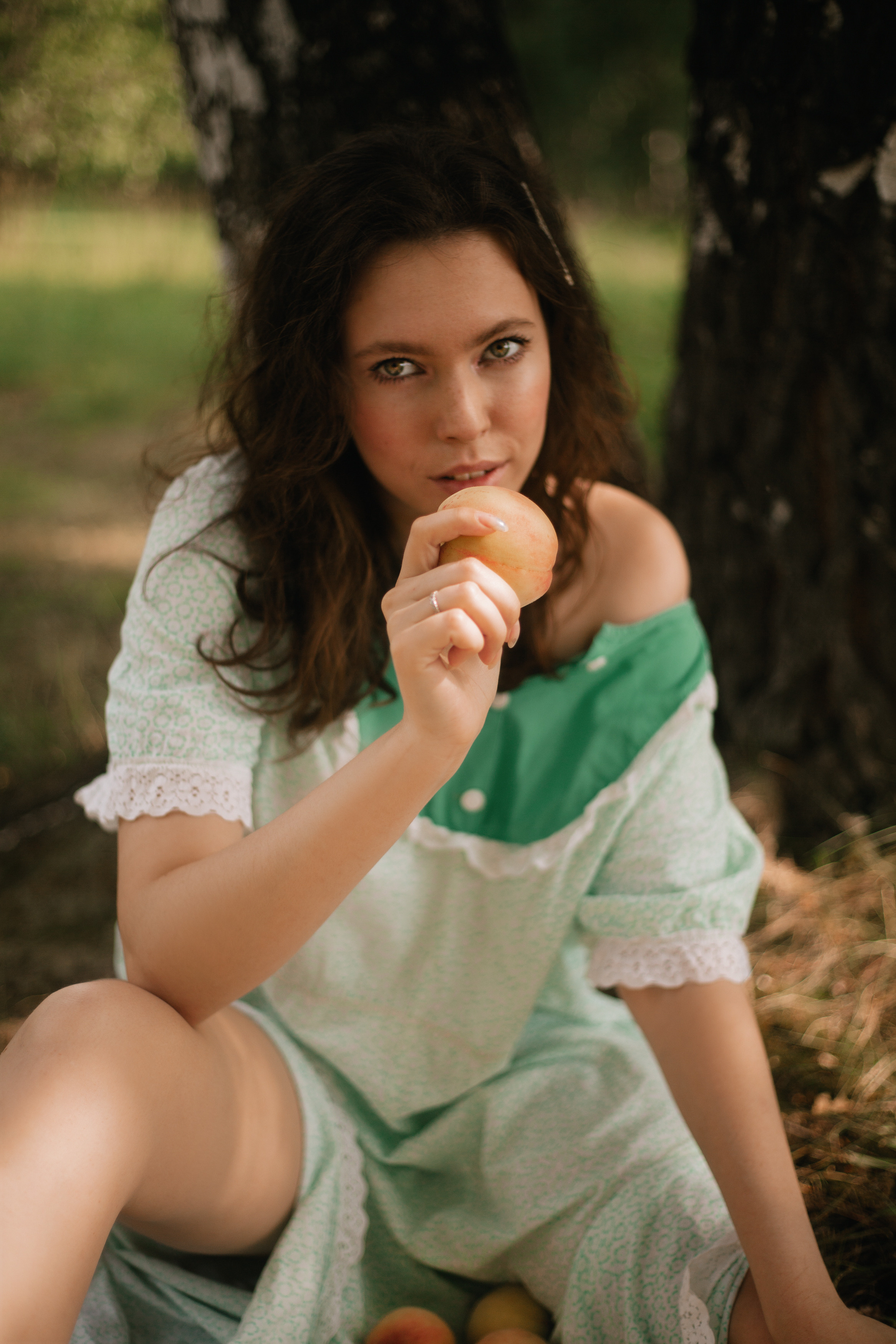 Девочка с персиками. Свадебный и портретный фотограф Анастасия Казакова Санкт-Петербург