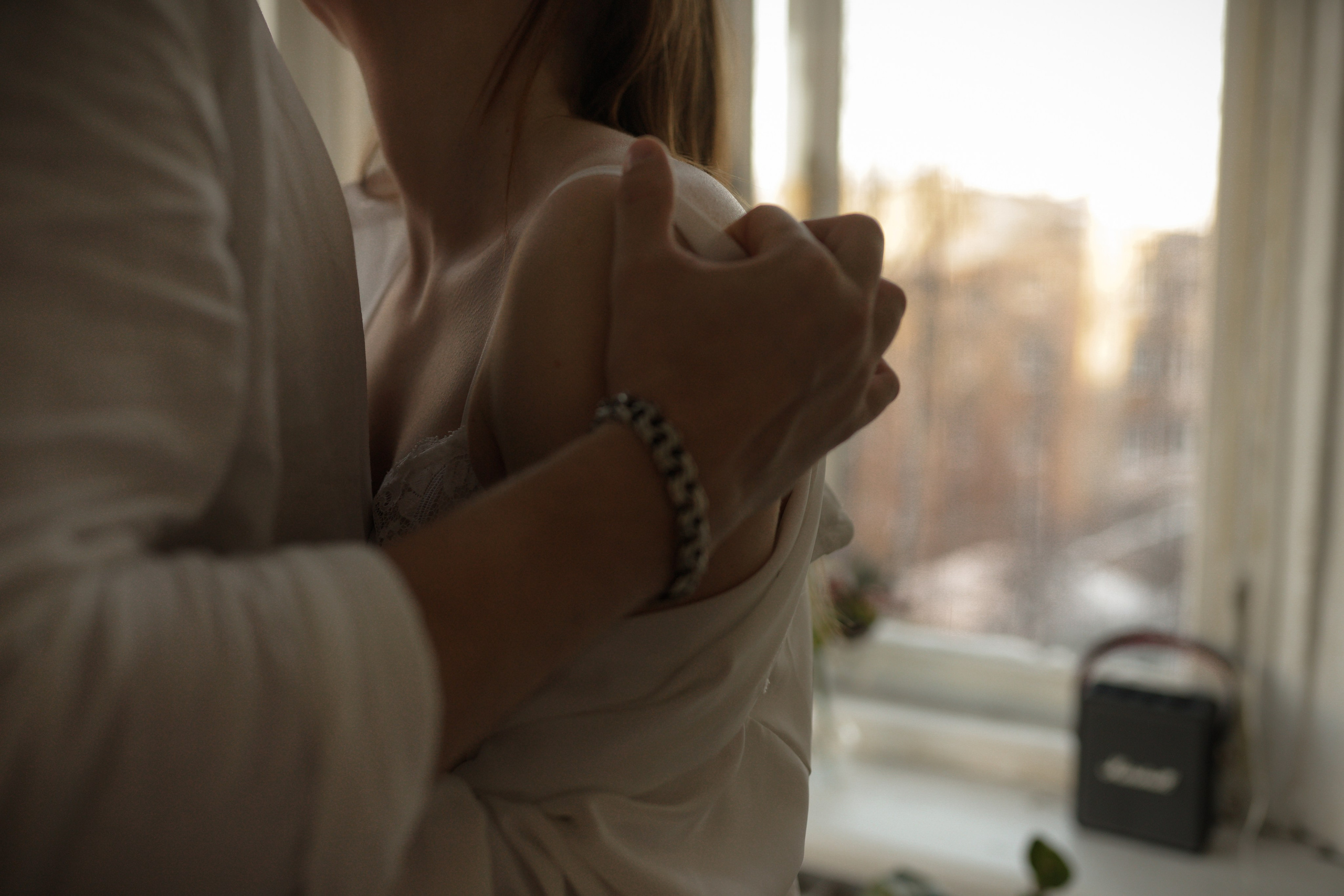 Черное-белое