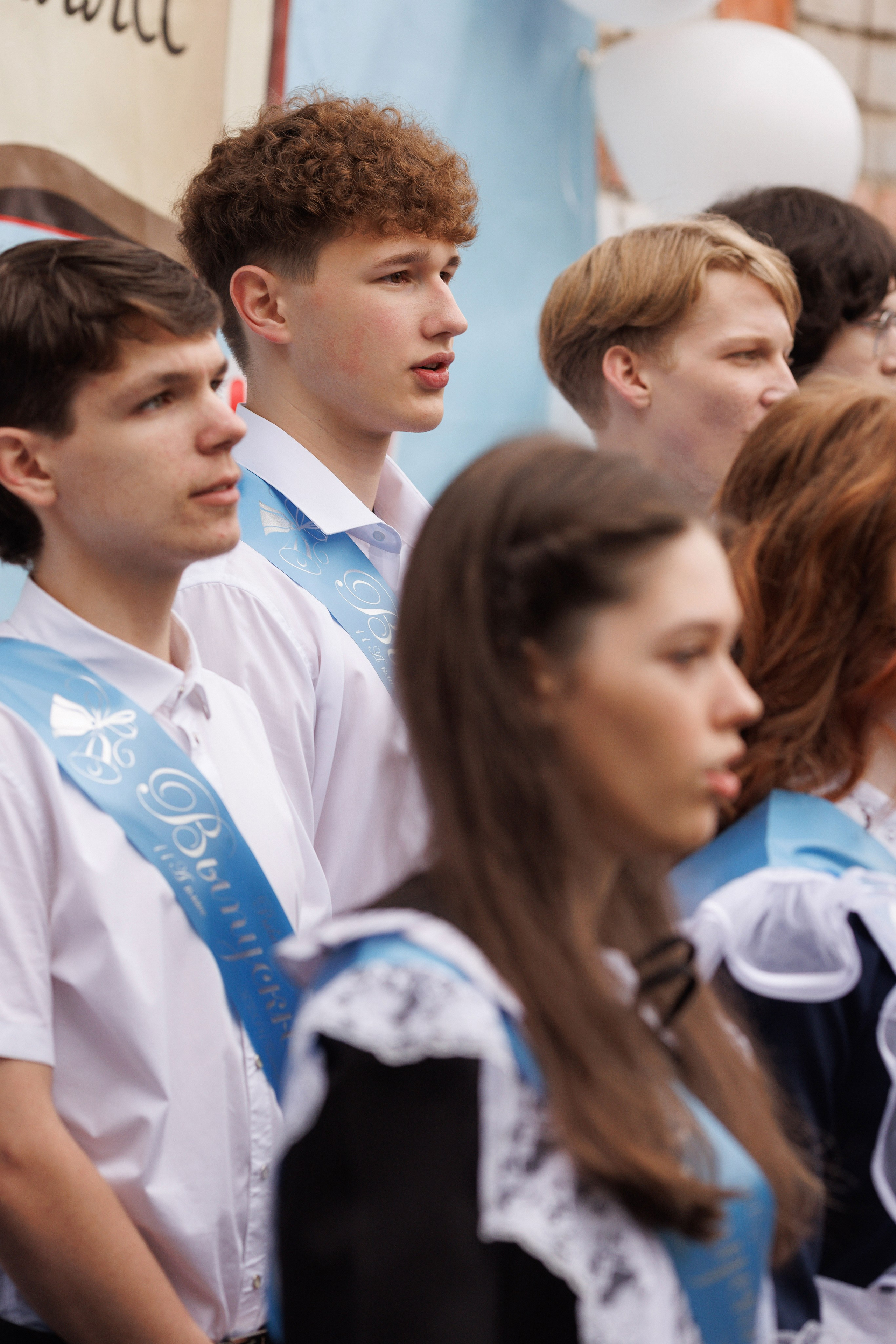 Последний звонок Гимназия Артем. Photoalbum-vl.ru