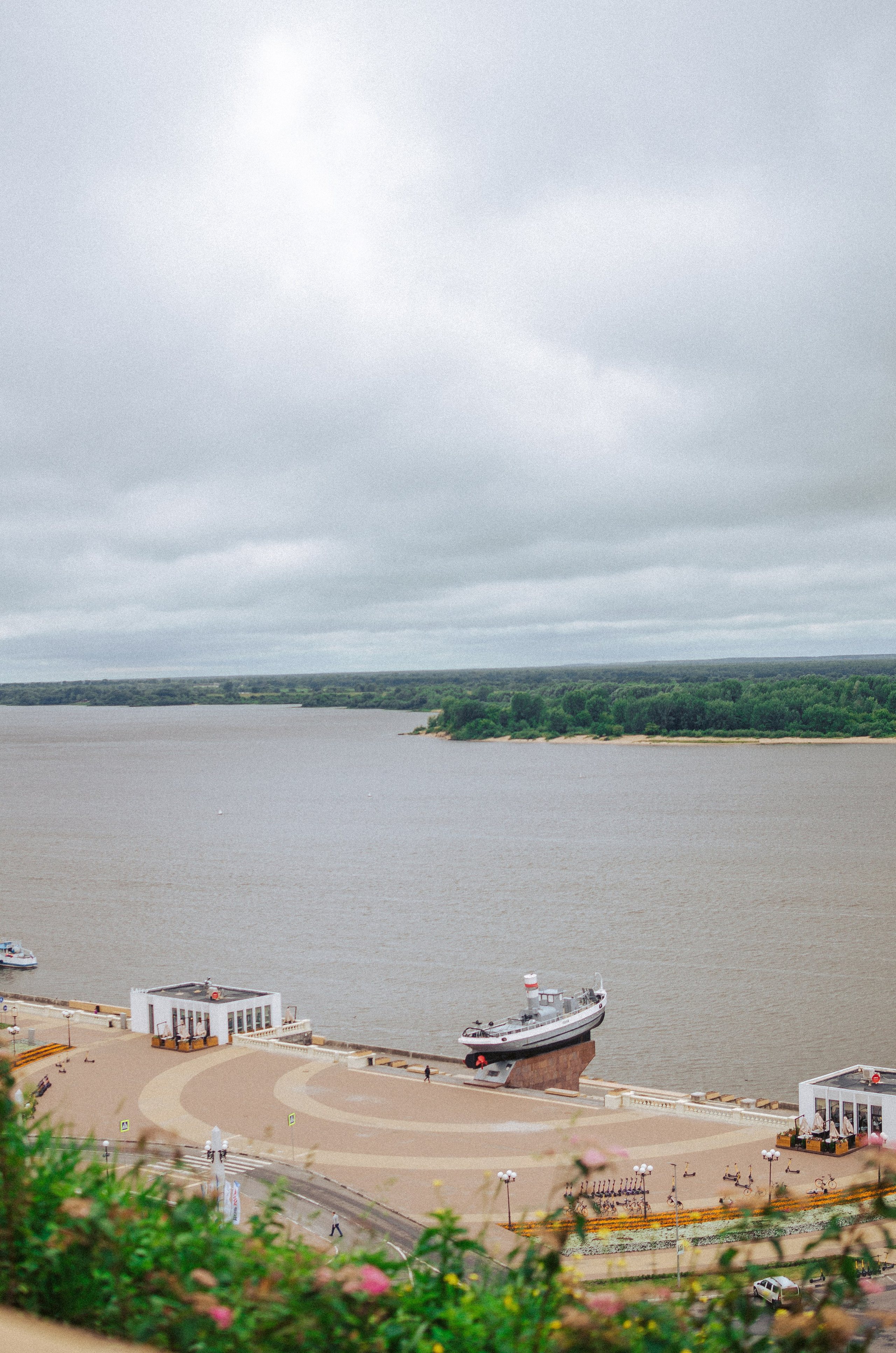 Даниил. КВЭЛ — Кто Все Эти Люди