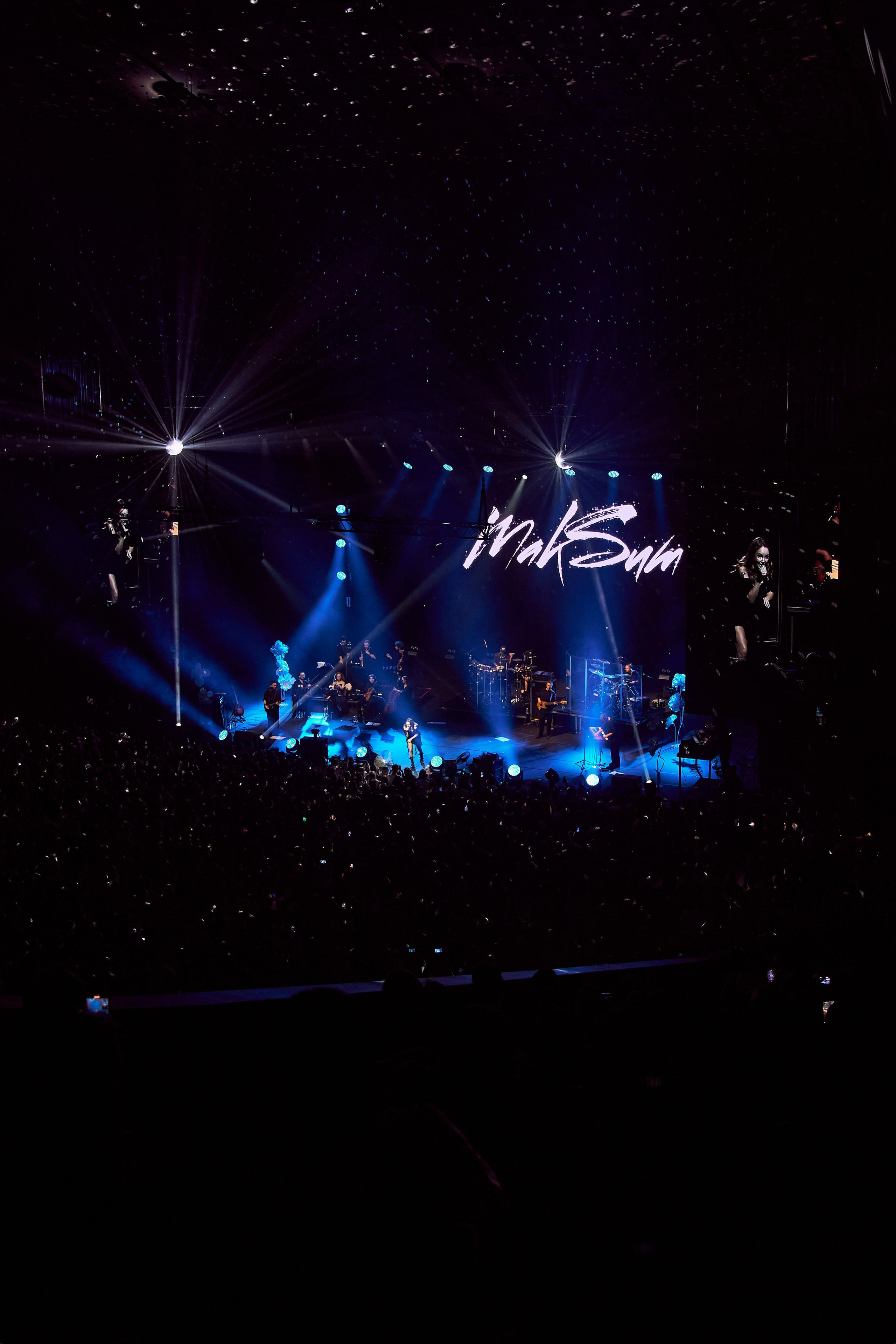 МАКСИМ & TELECLUB. Yekaterinburg, Sochi, Istanbul, Tiflis-Bshari Zaana’da fotoğrafçı