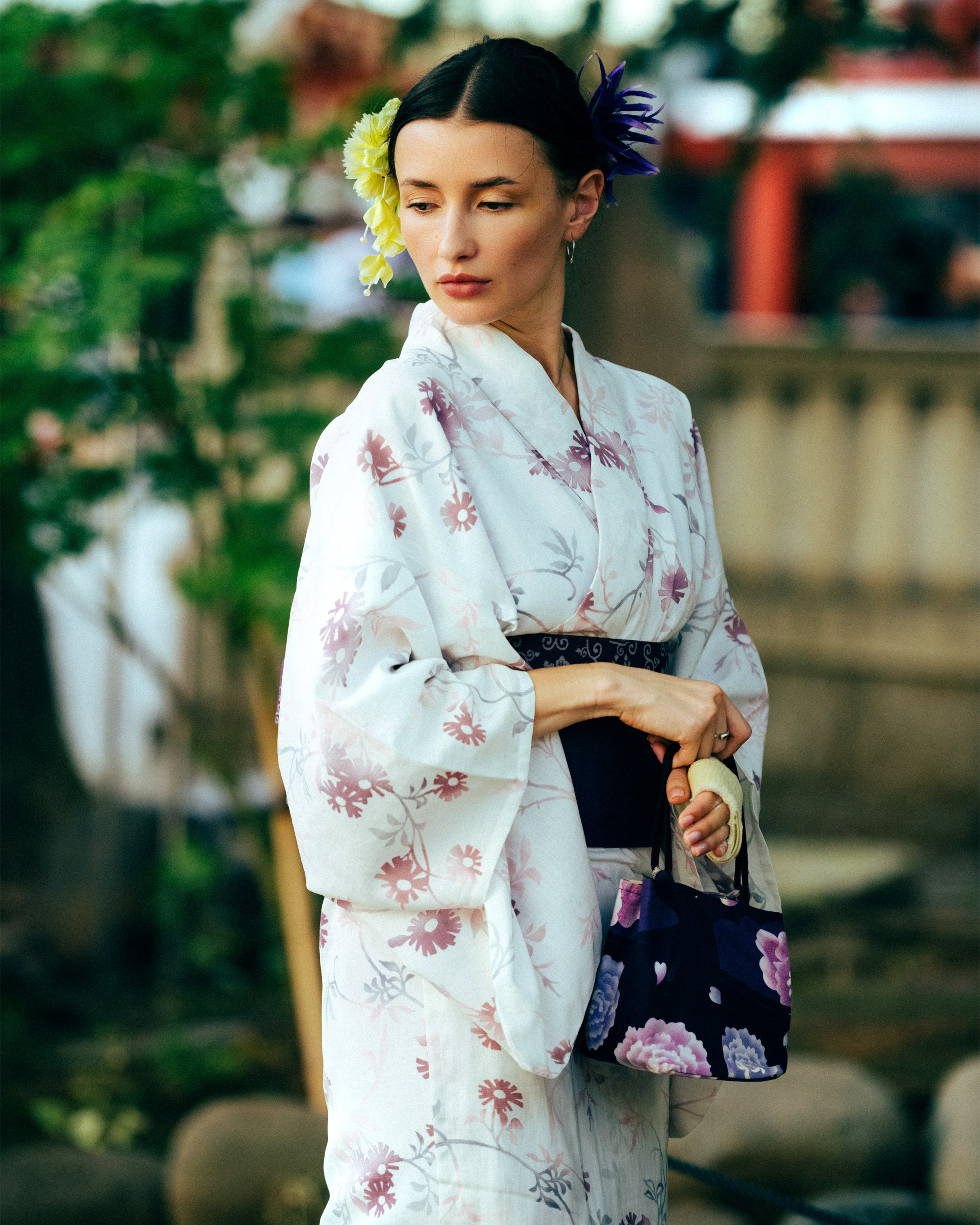 Nailya Anton and Varvara. Asakusa. Photographer in Tokyo Anatolii Ozarto
