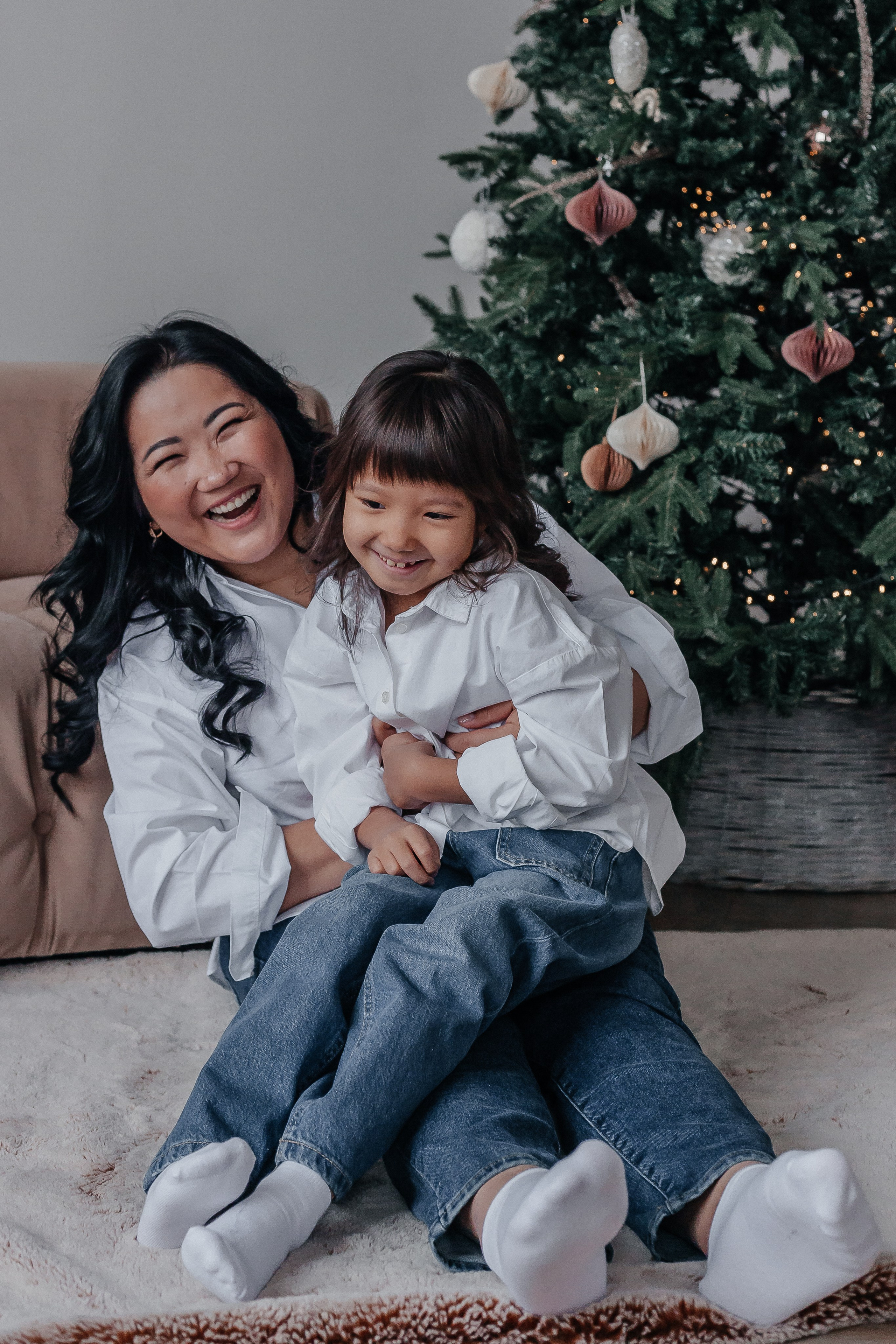 Айкыз с дочкой Алиёй. Фотограф семейной и индивидуальной съемки Марина Севостьянова в Челябинске