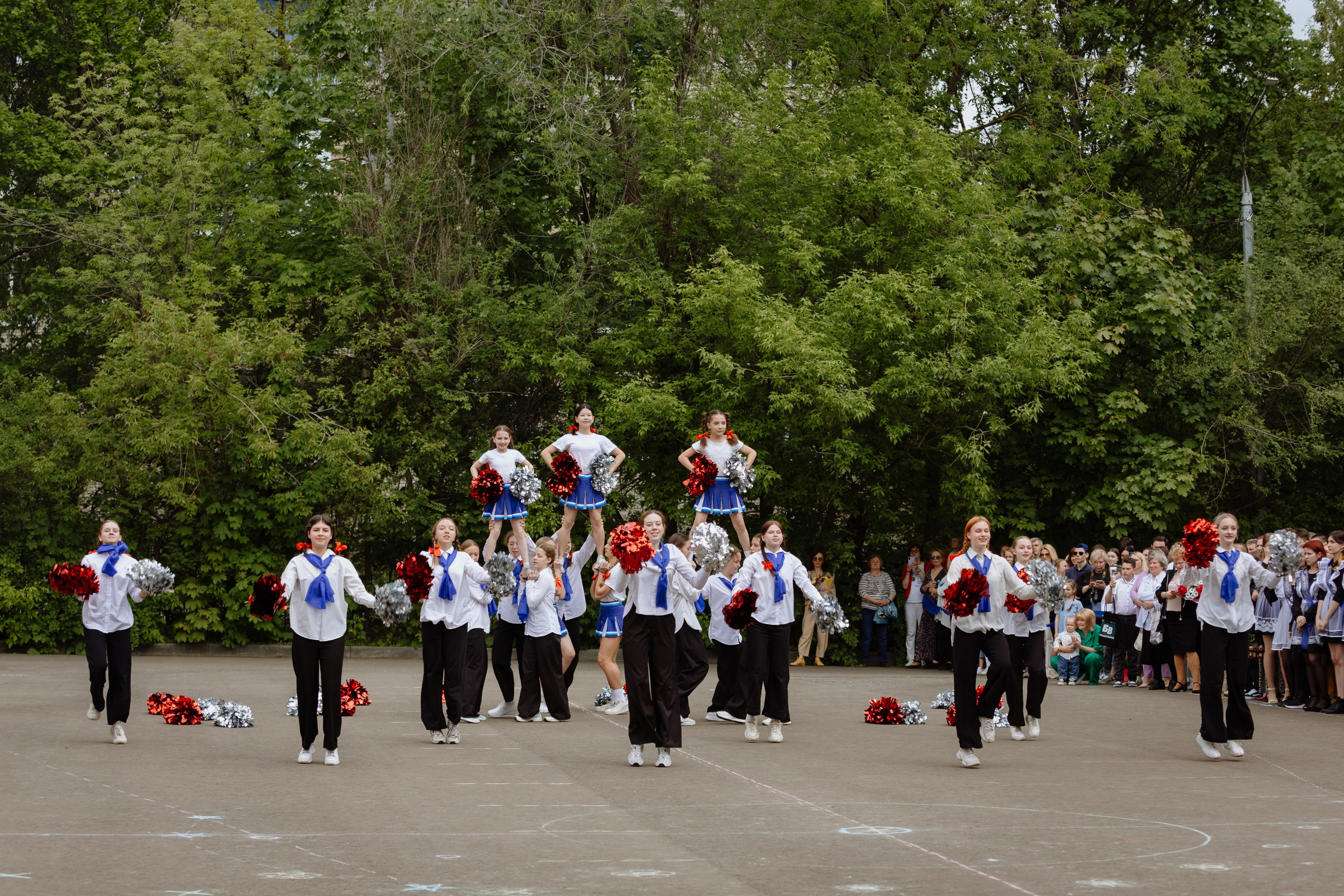 Последний звонок 2024 (3 часа фотосъемки). Профессиональный фотограф Надежда Антонова
