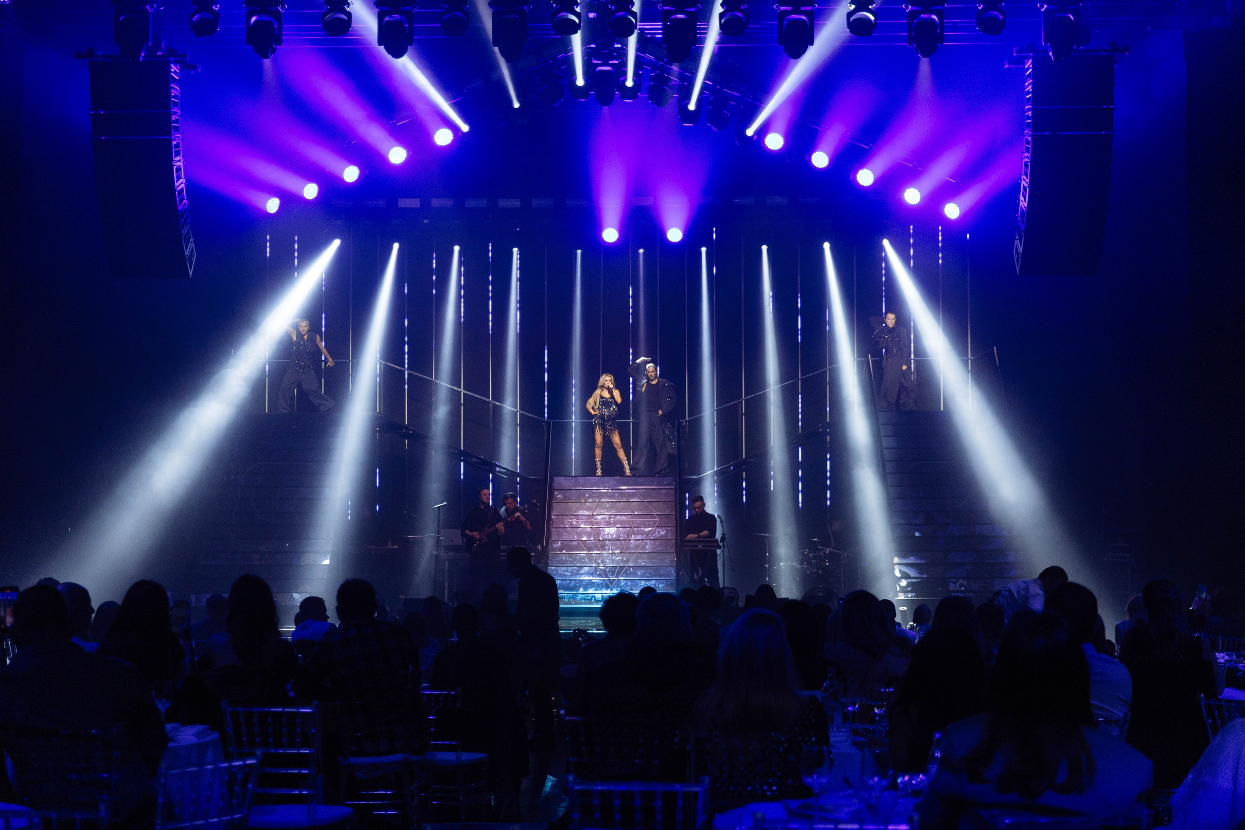 Концерт Люси Чеботиной. Фотограф в Москве