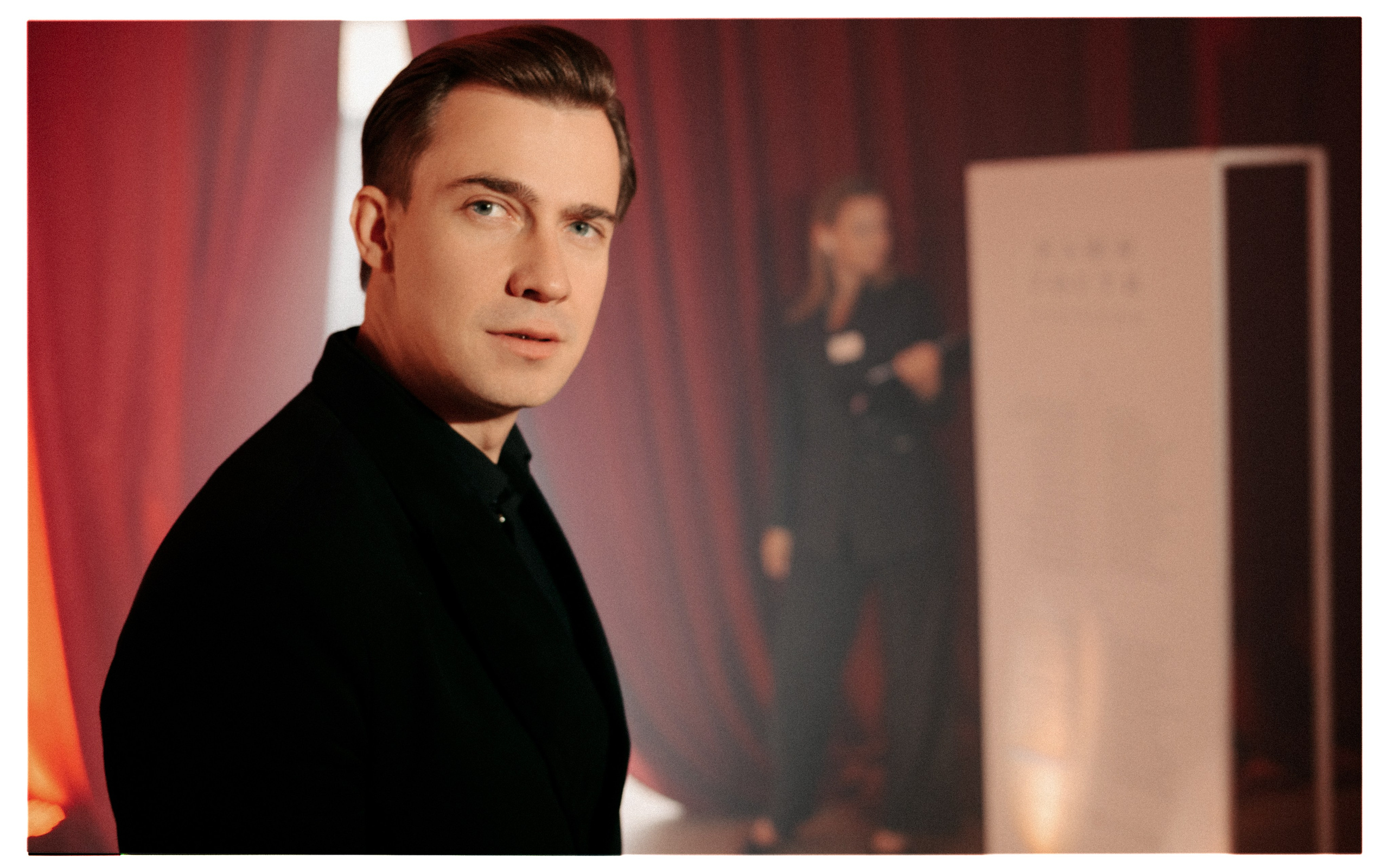 ЛЮБОВЬ КРАСНА. Свадебный и семейный фотограф Никита Корохов