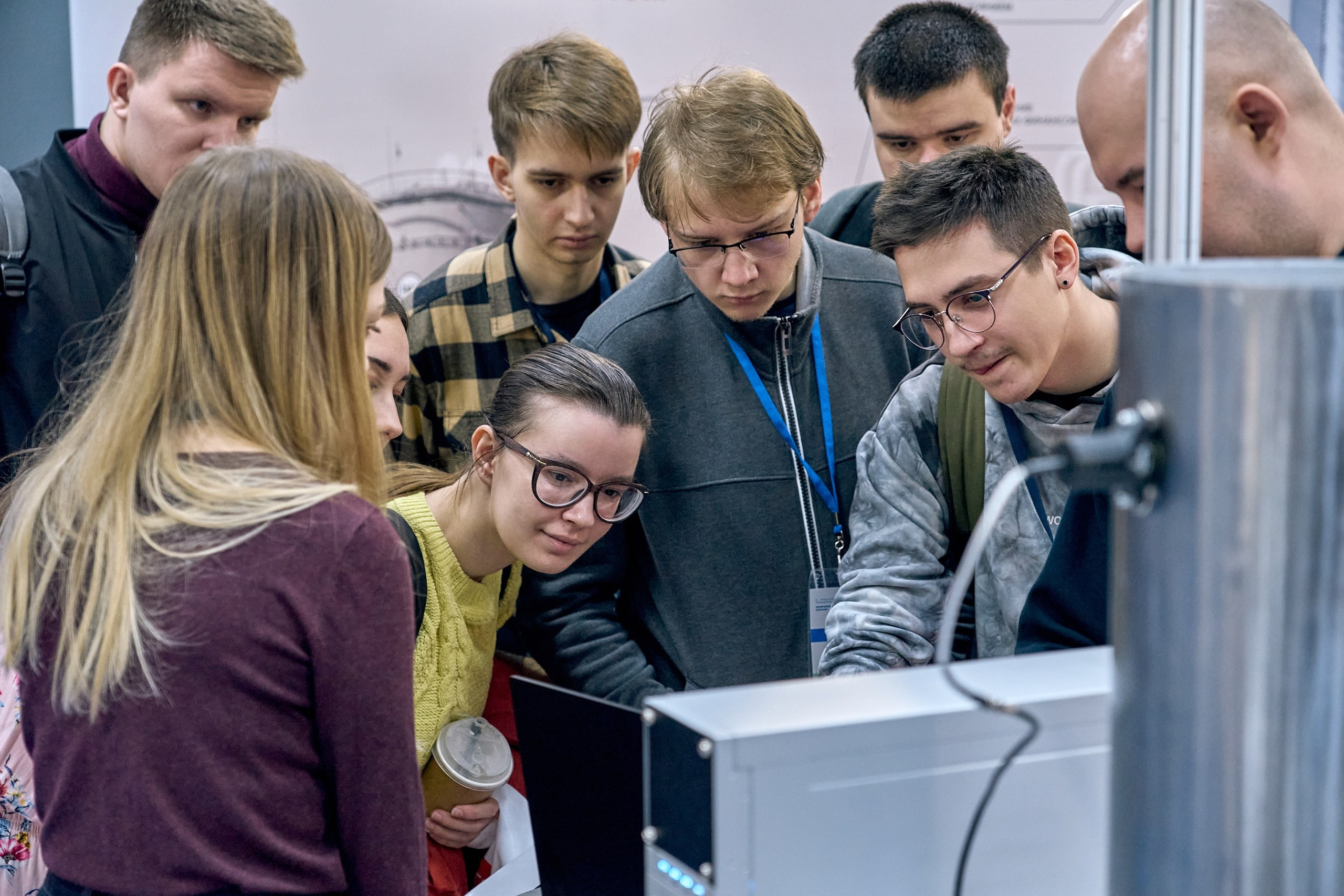 Конференция NDT в Экспоцентре 2024. Контент-фотограф в Москве Тима Забабурин